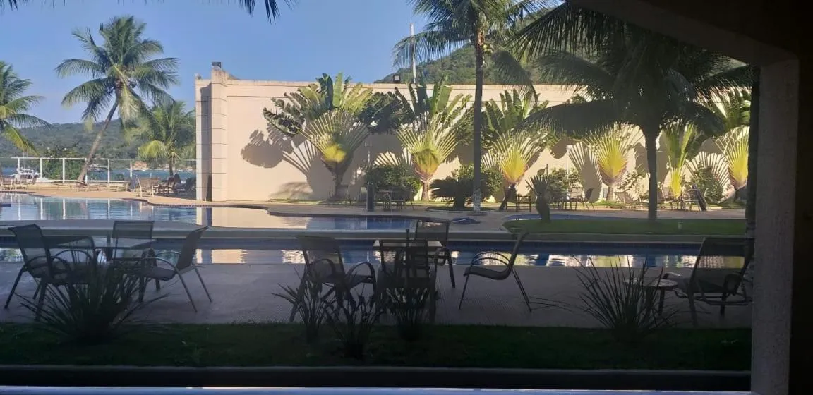 Porto Marina Rede Mont Blanc