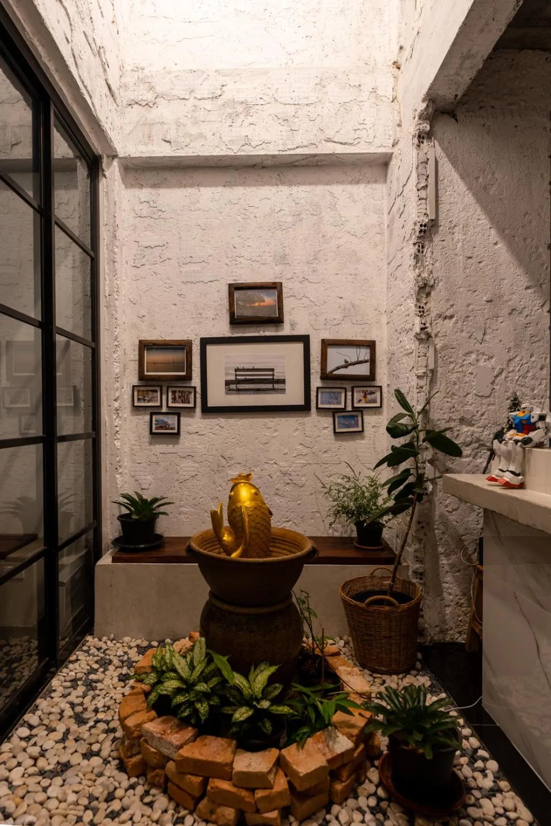 Lobby or reception in Niece Hostel Phuket - Bangtao Beach