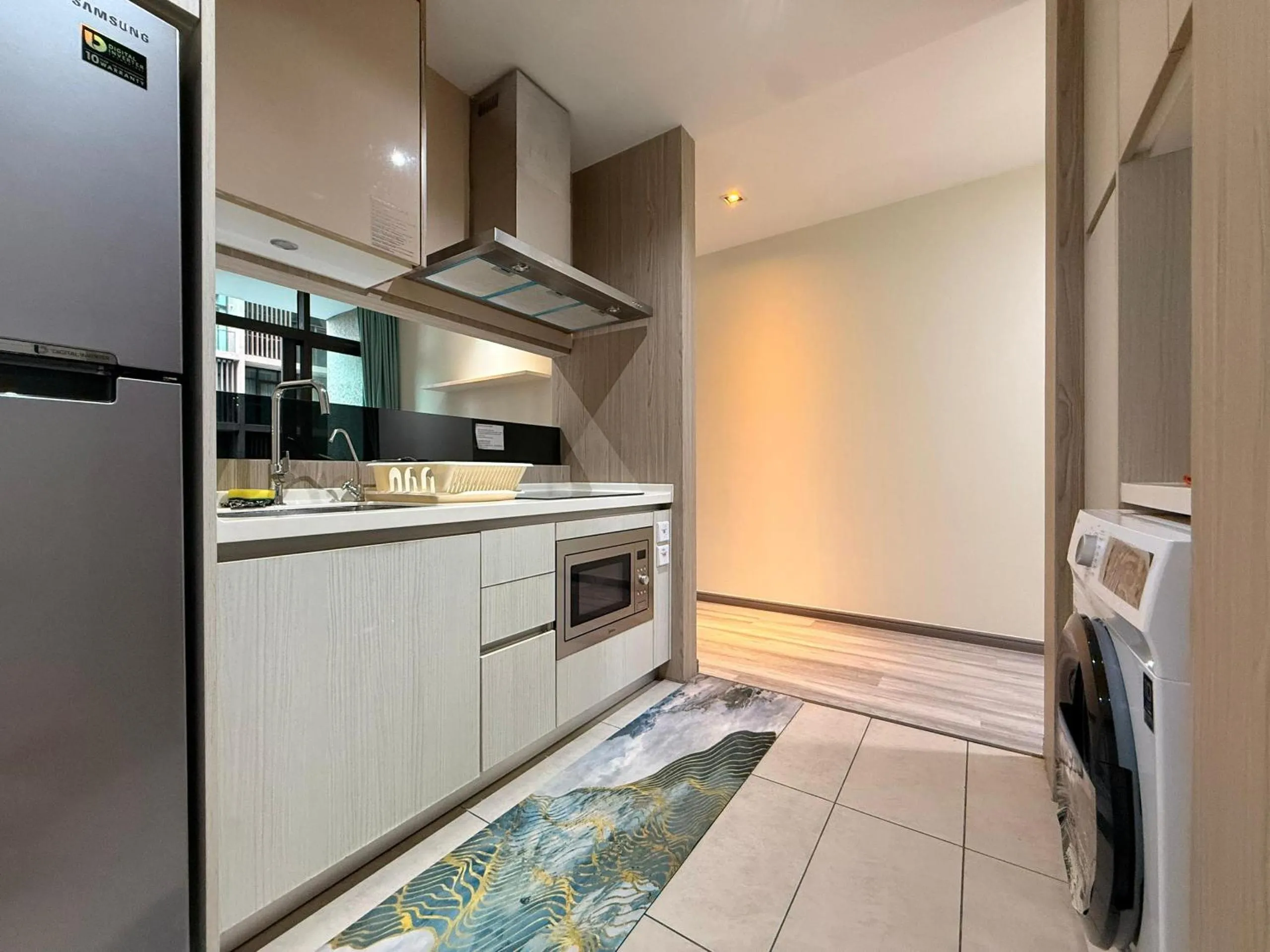 Kitchen or kitchenette in My Misto Homestay, Riverson Soho