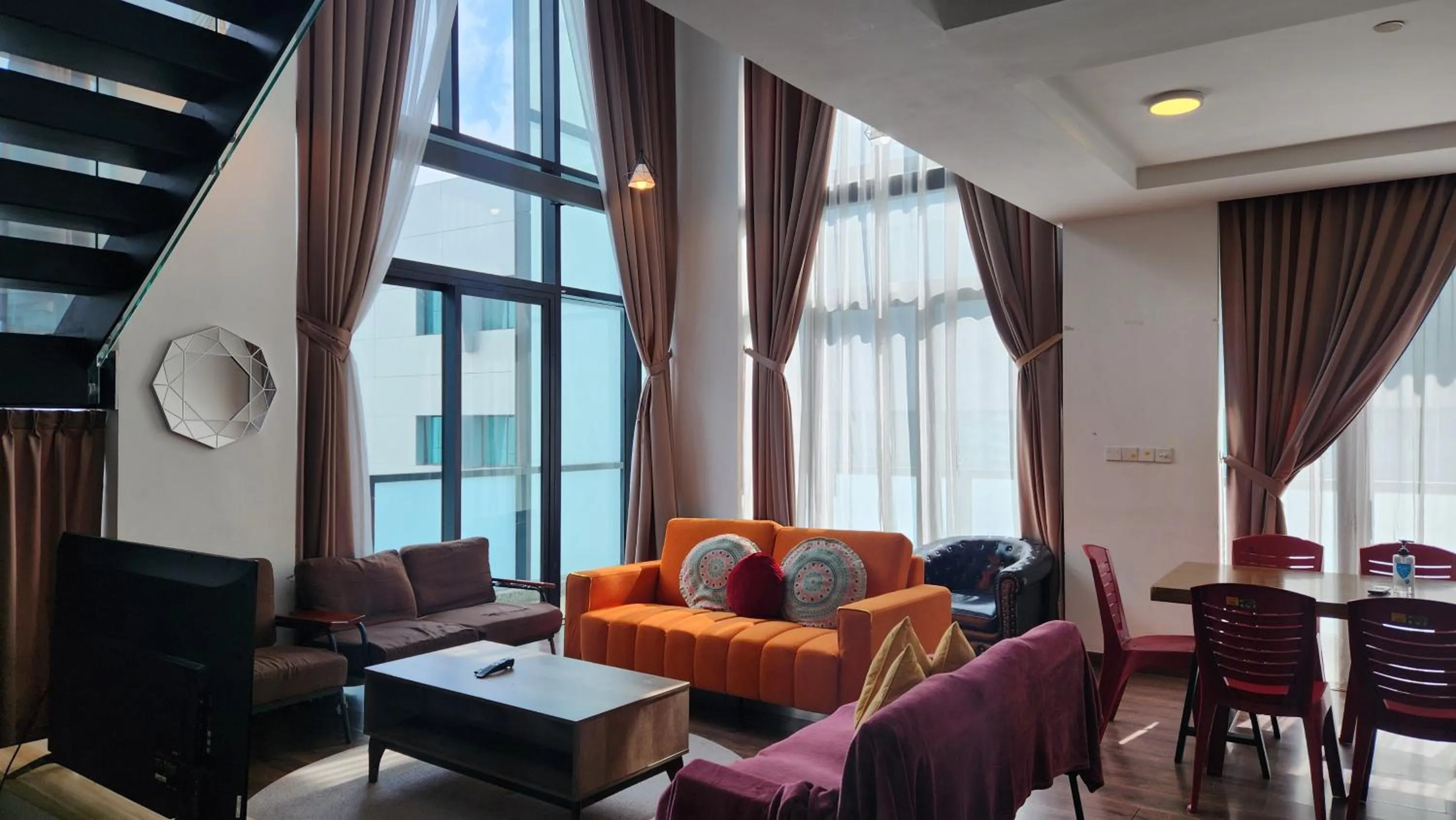 Living room in My Misto Homestay, Riverson Soho