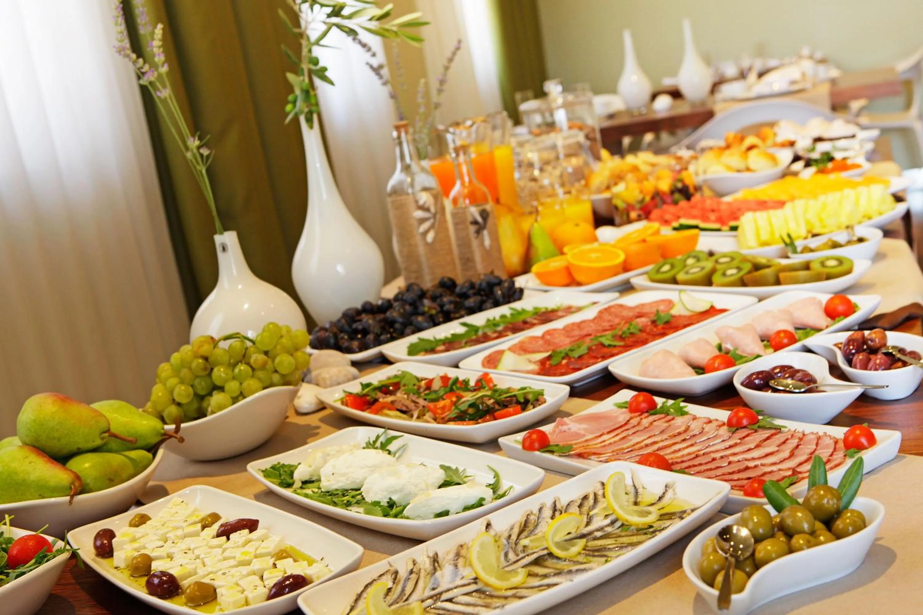 Food and drinks in Boutique Hotel Bol