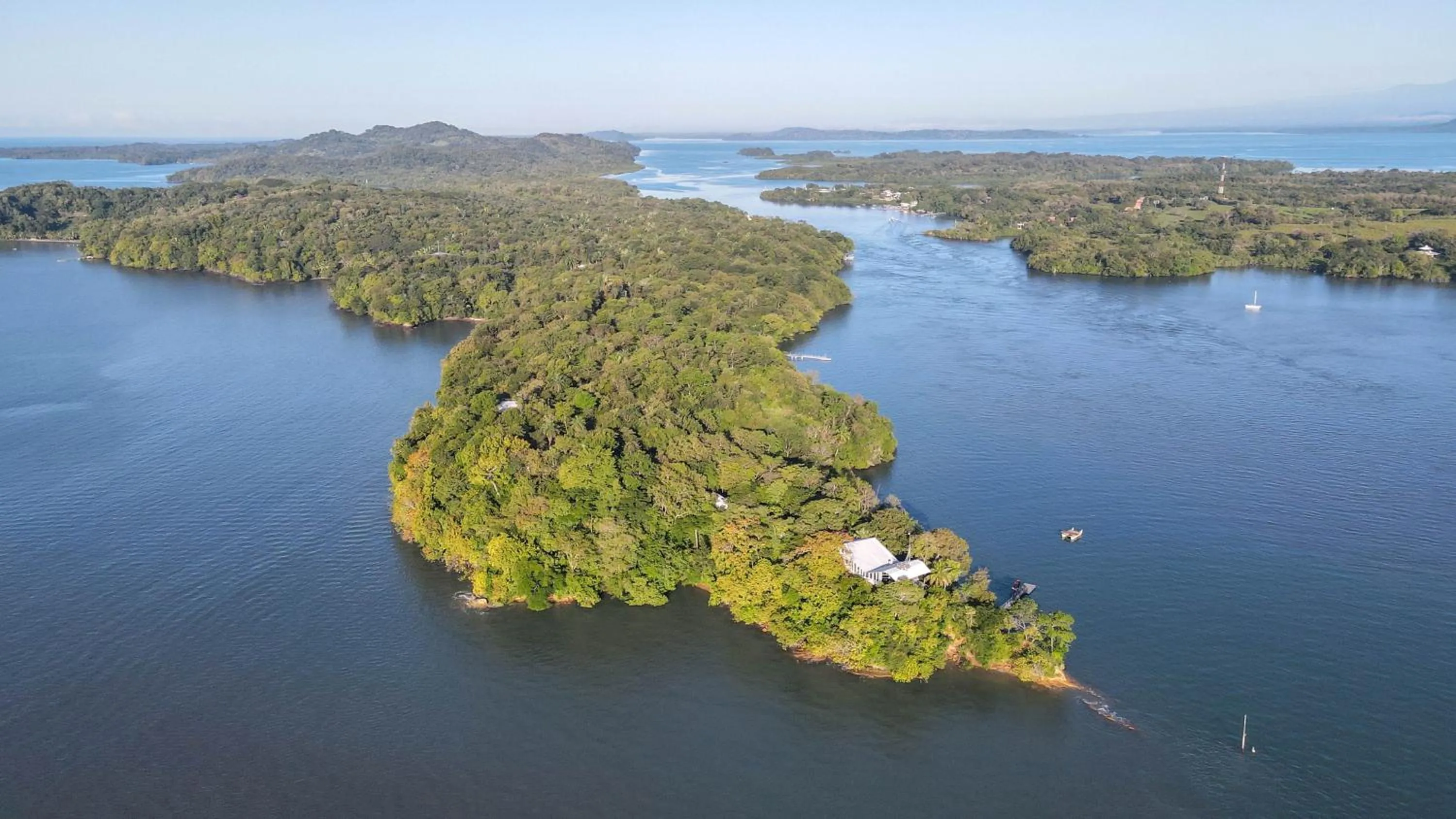 Property building in Boca Brava Lodge