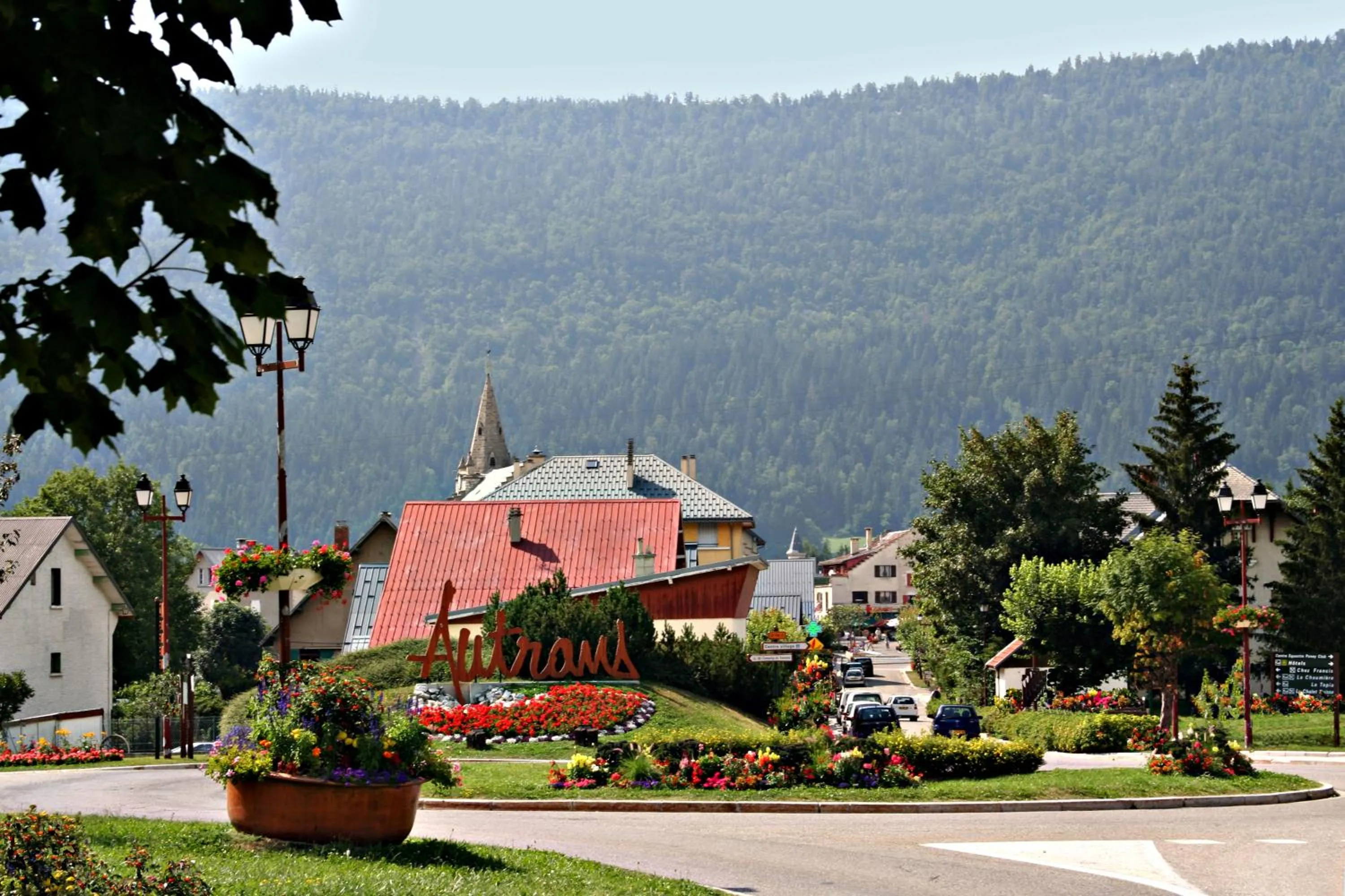 Area and facilities in Logis Le Vernay