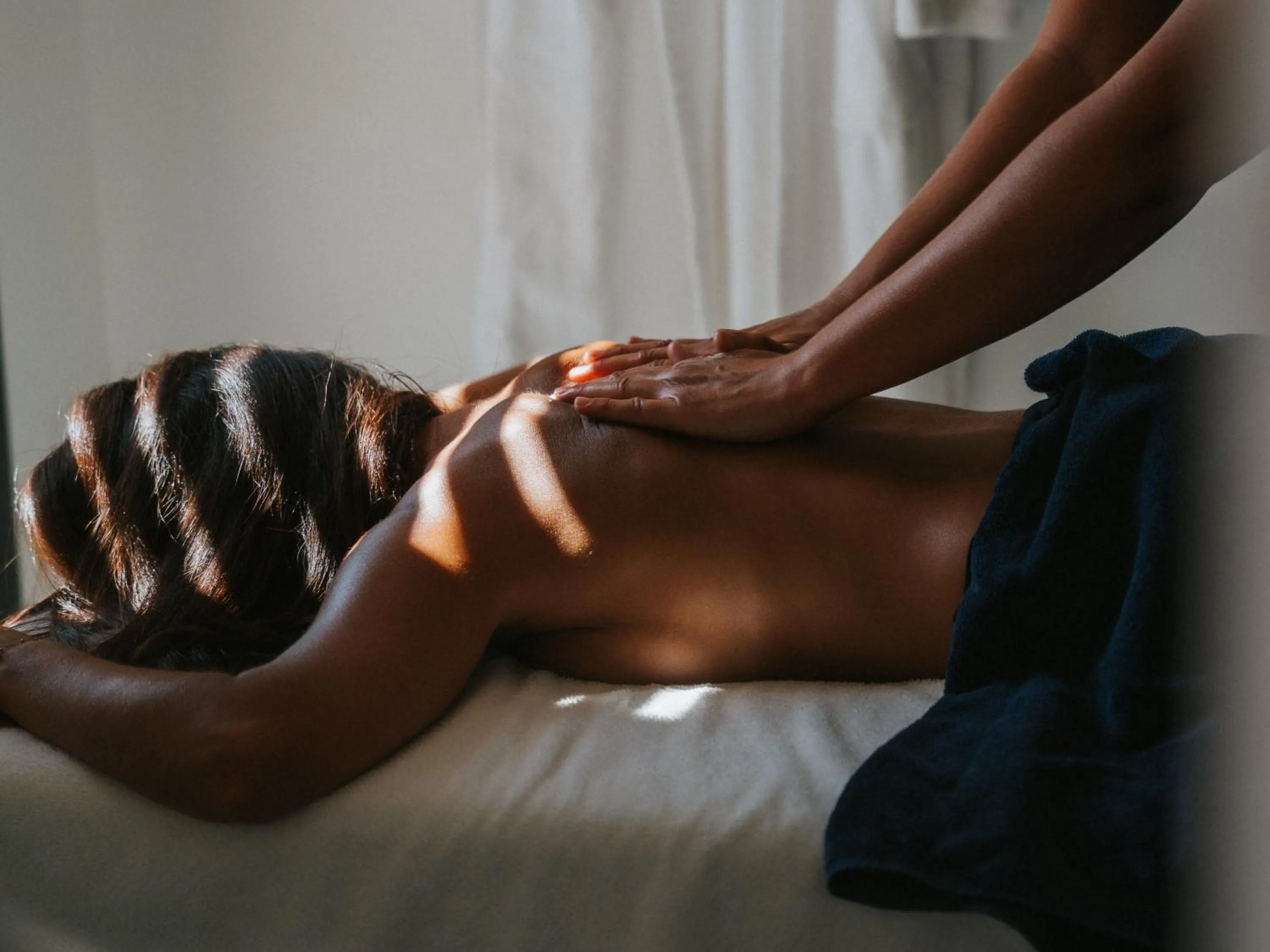 Massage in Les Elmes - Hôtel & Spa
