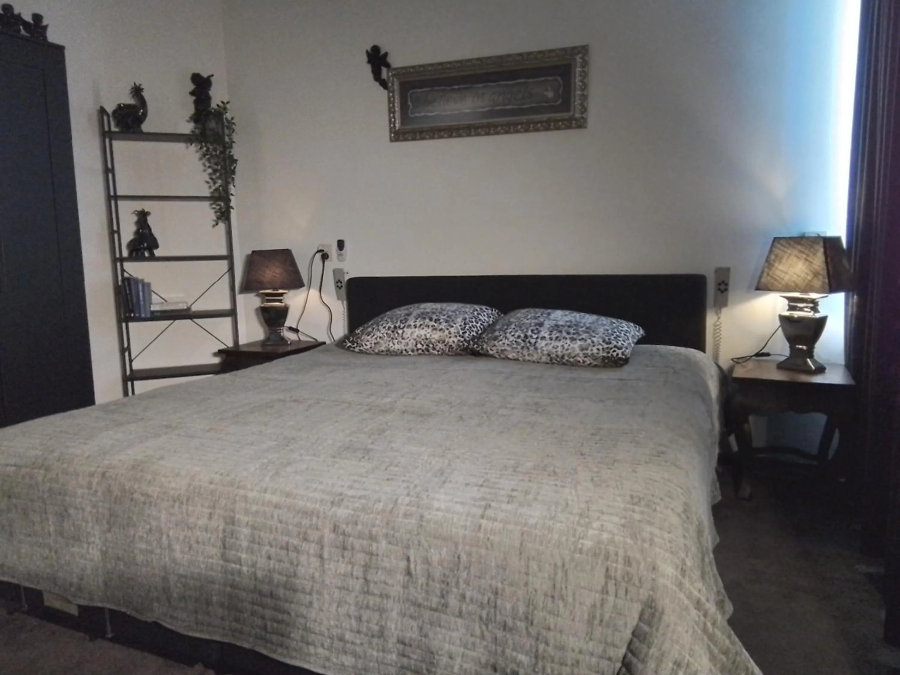 Bedroom, Bed in D'n Engel