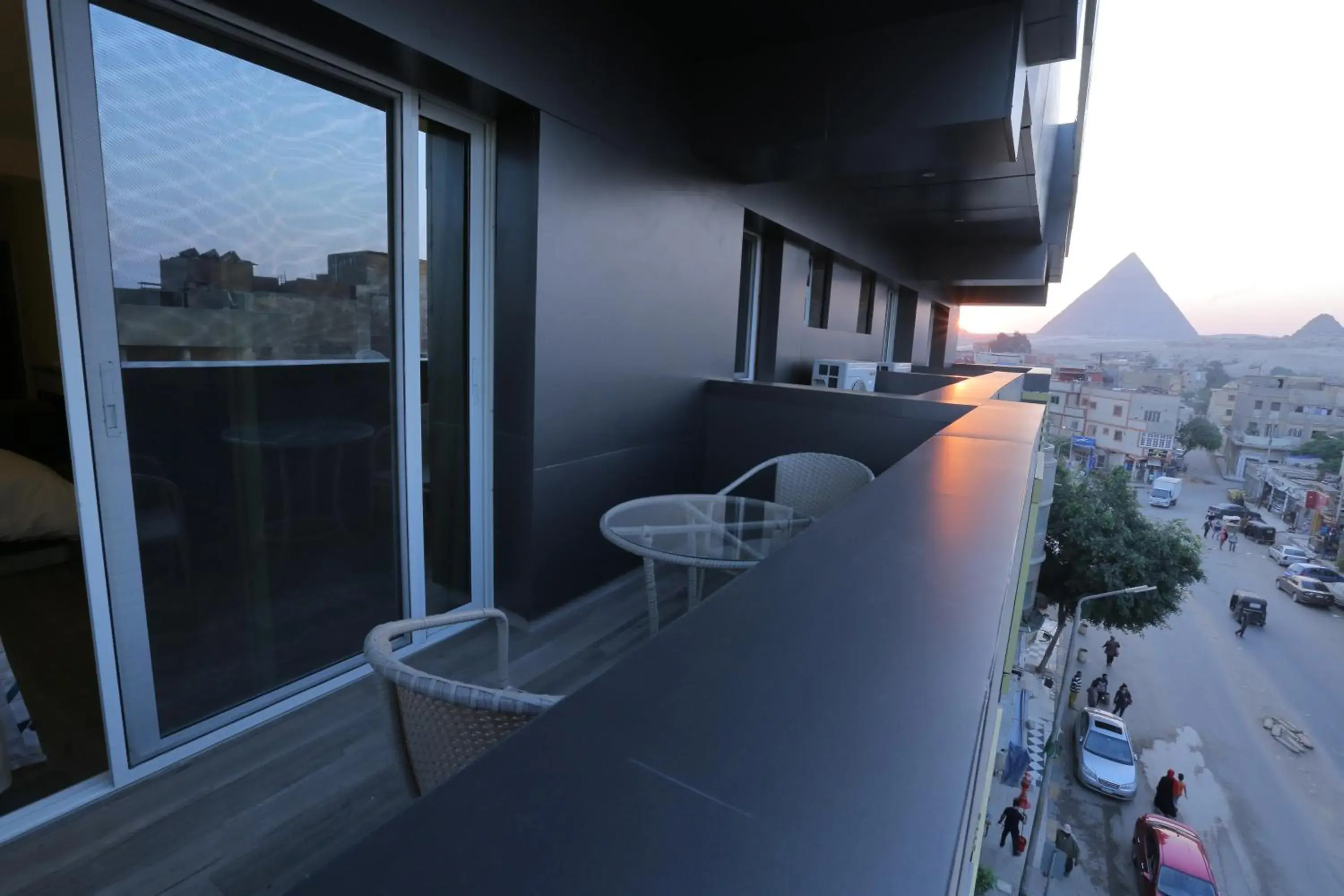 Day in Pyramid Edge Hotel & Exclusive Pyramids View Rooftop Day in Pyramid Edge Hotel & Exclusive Pyramids View Rooftop