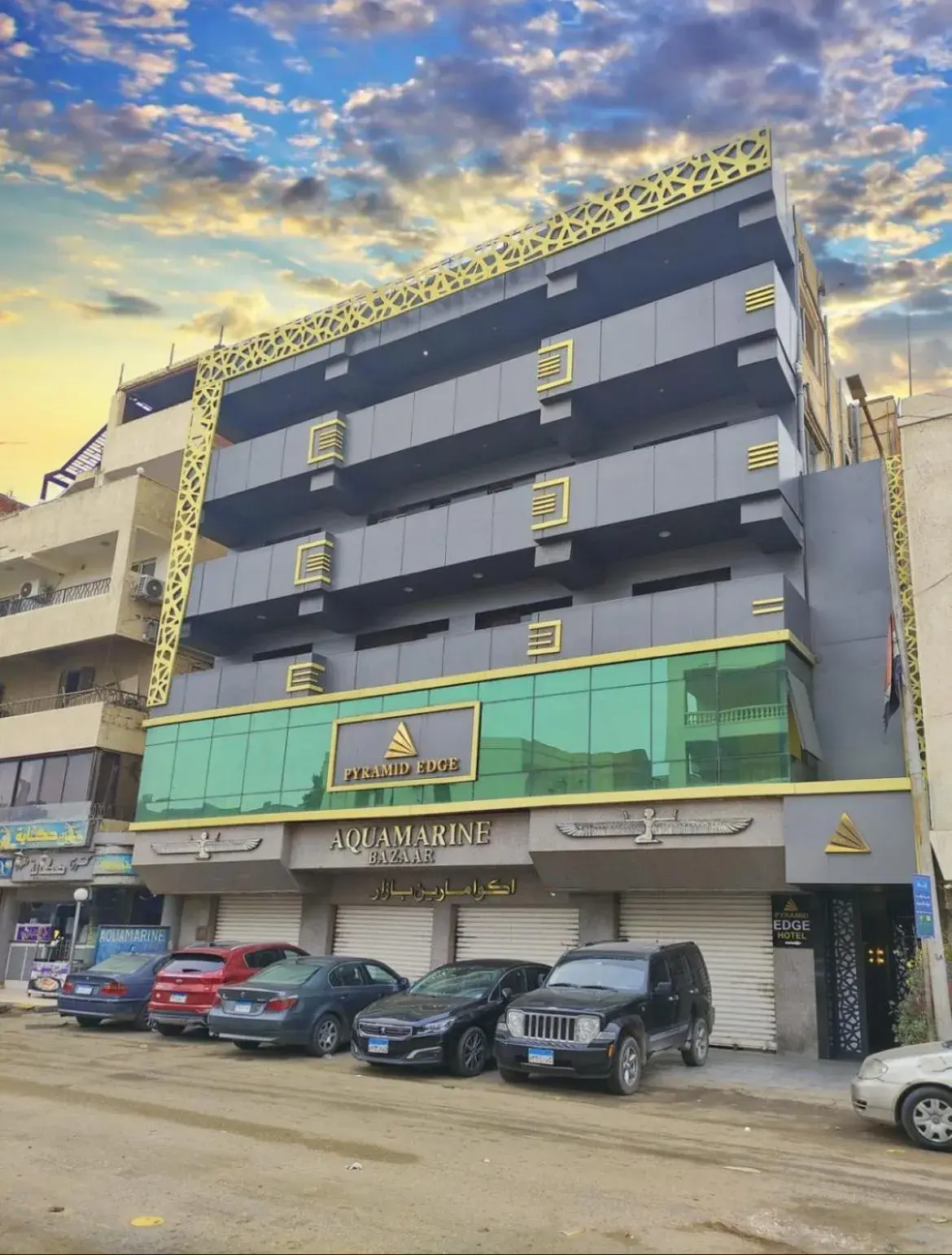 Property building in Pyramid Edge Hotel & Exclusive Pyramids View Rooftop Property building in Pyramid Edge Hotel & Exclusive Pyramids View Rooftop