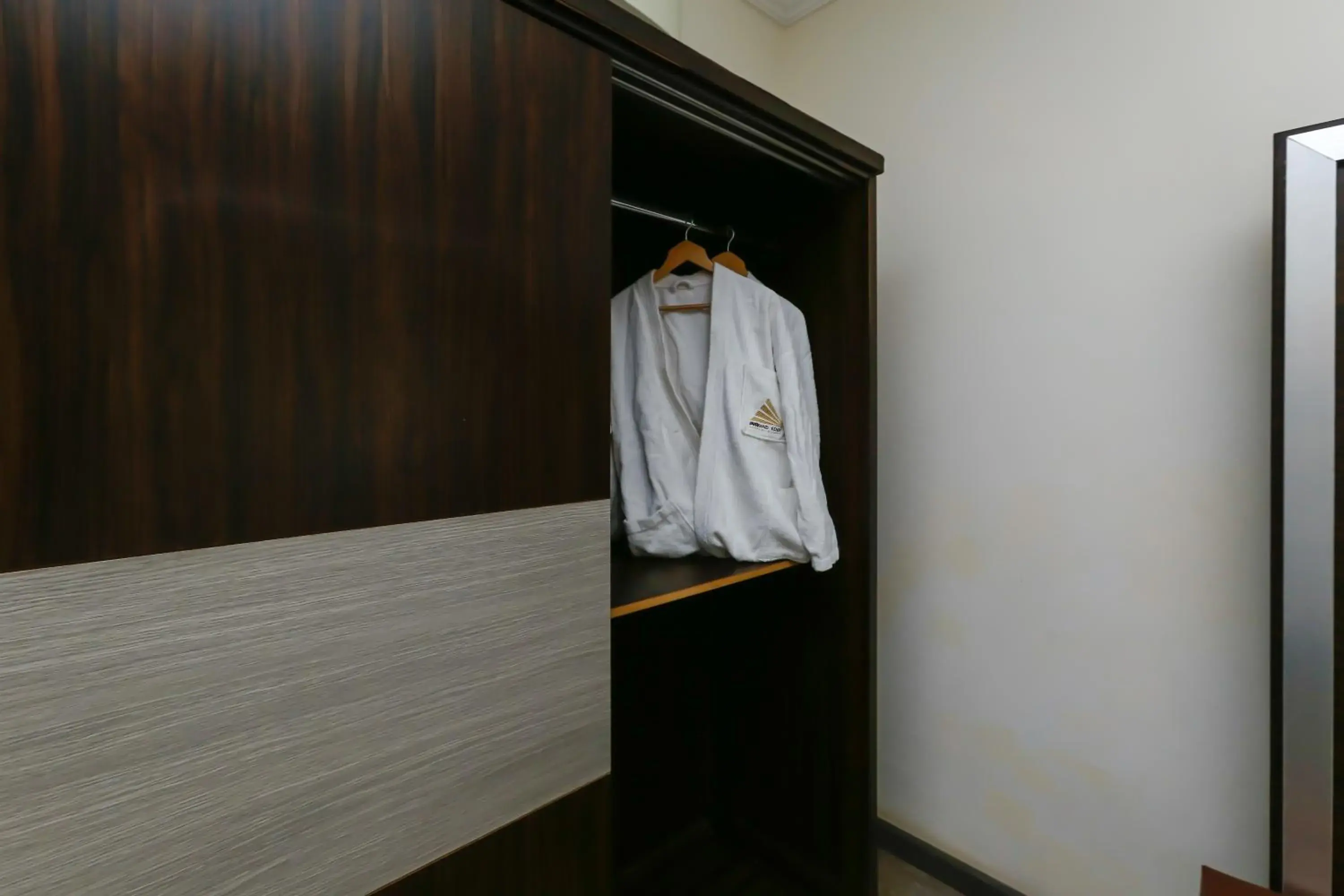 wardrobe in Pyramid Edge Hotel & Exclusive Pyramids View Rooftop wardrobe in Pyramid Edge Hotel & Exclusive Pyramids View Rooftop