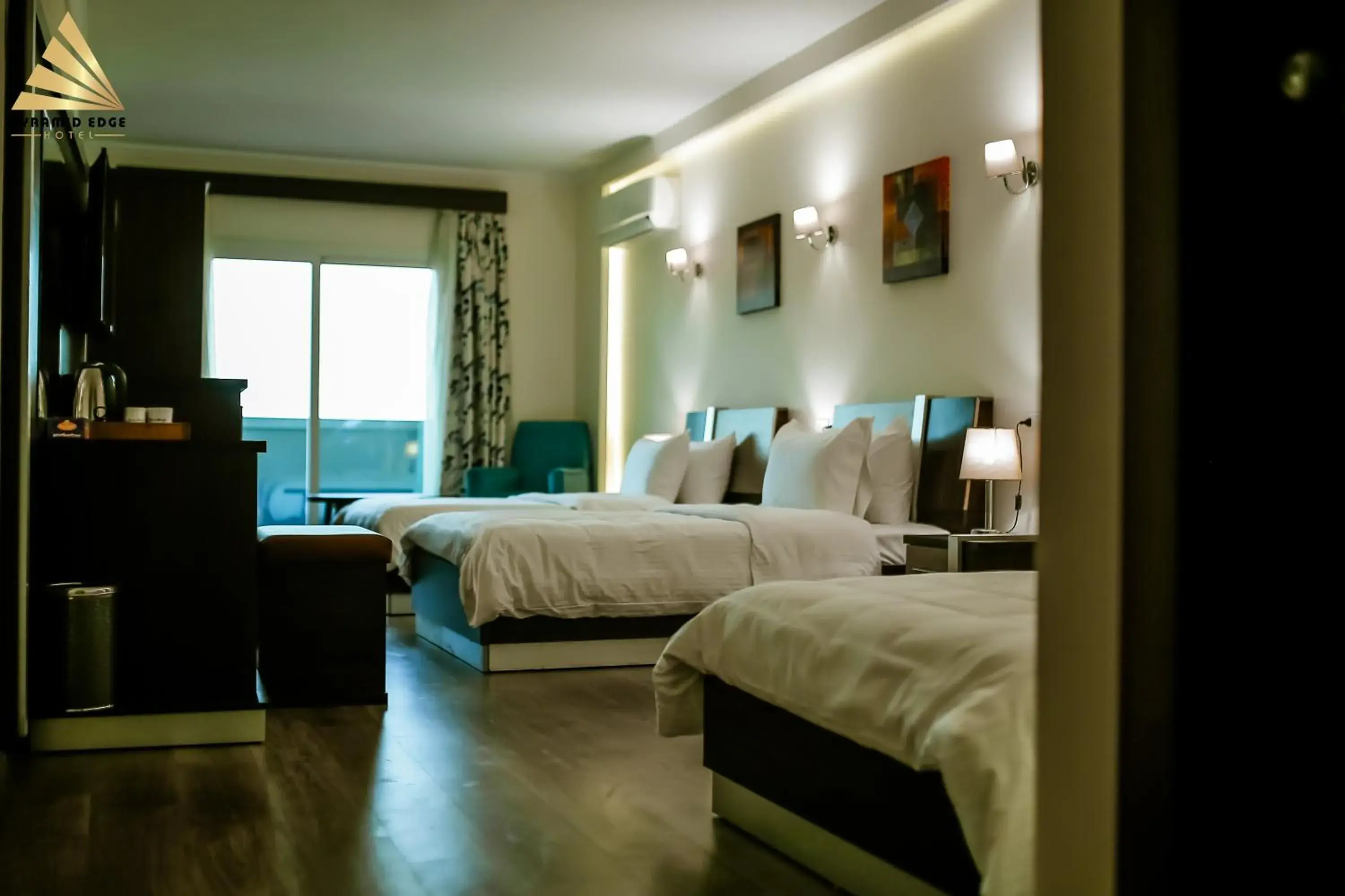 Photo of the whole room, Bed in Pyramid Edge Hotel & Exclusive Pyramids View Rooftop Photo of the whole room, Bed in Pyramid Edge Hotel & Exclusive Pyramids View Rooftop