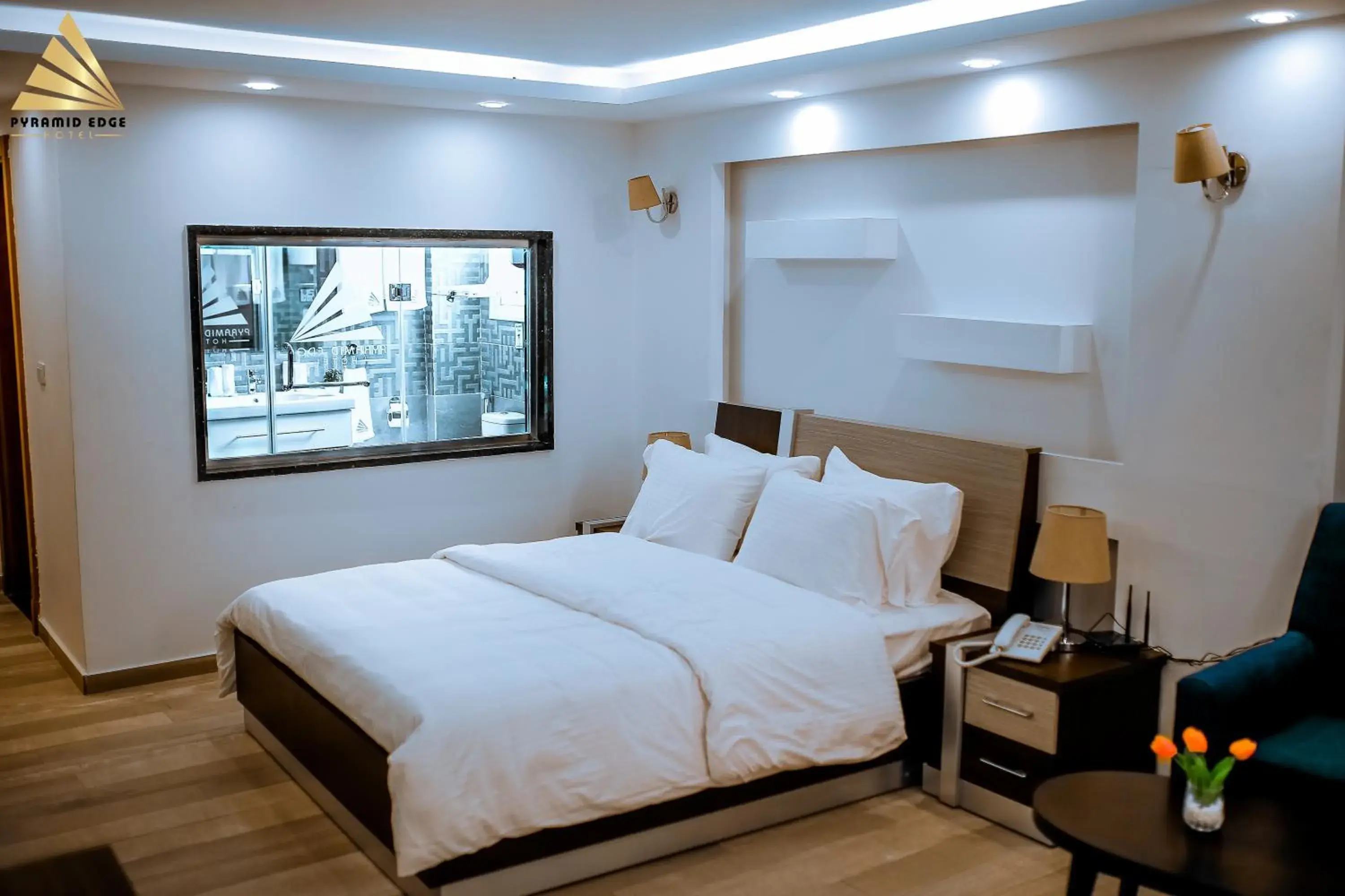 Bed in Pyramid Edge Hotel & Exclusive Pyramids View Rooftop Bed in Pyramid Edge Hotel & Exclusive Pyramids View Rooftop