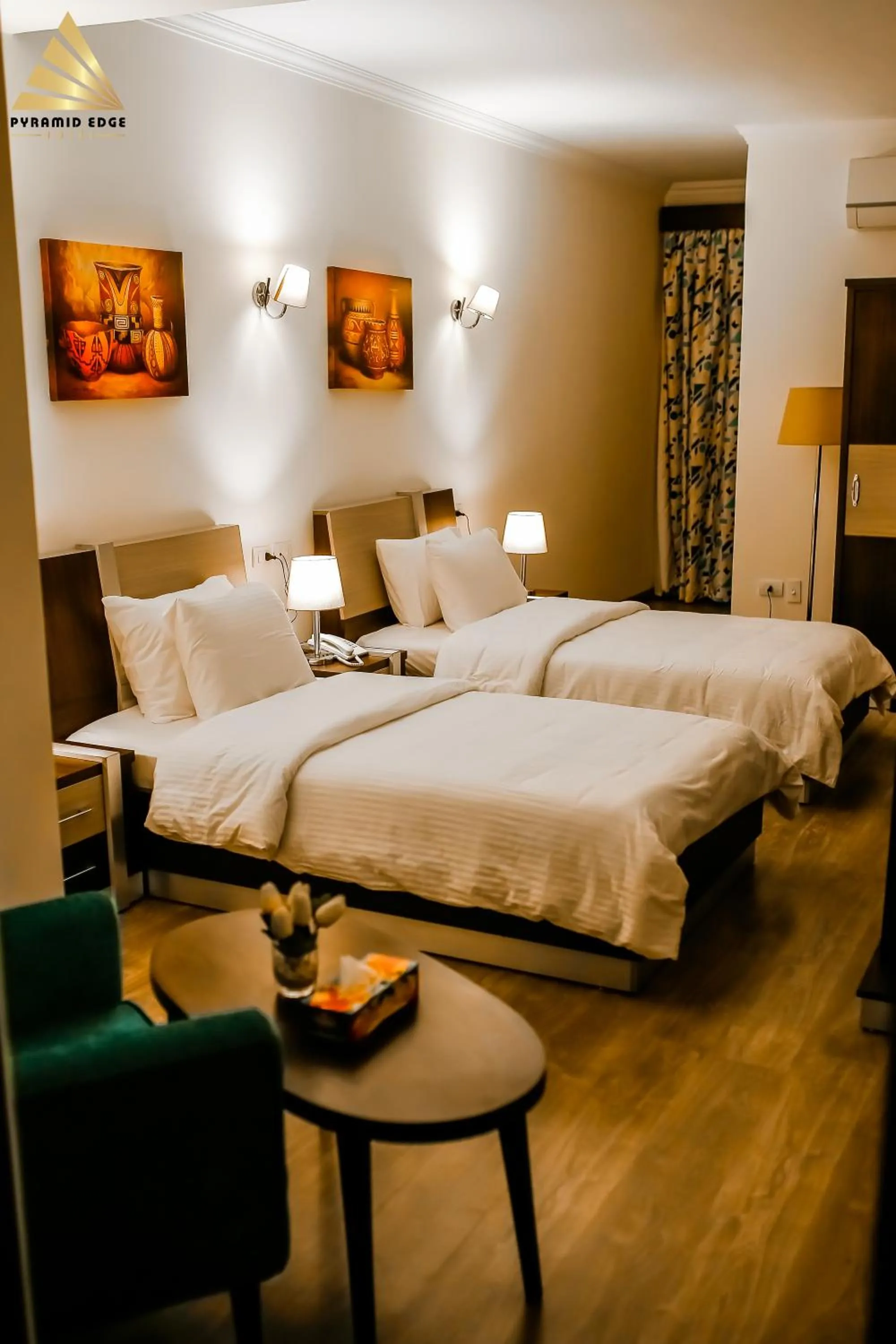 Bed in Pyramid Edge Hotel & Exclusive Pyramids View Rooftop