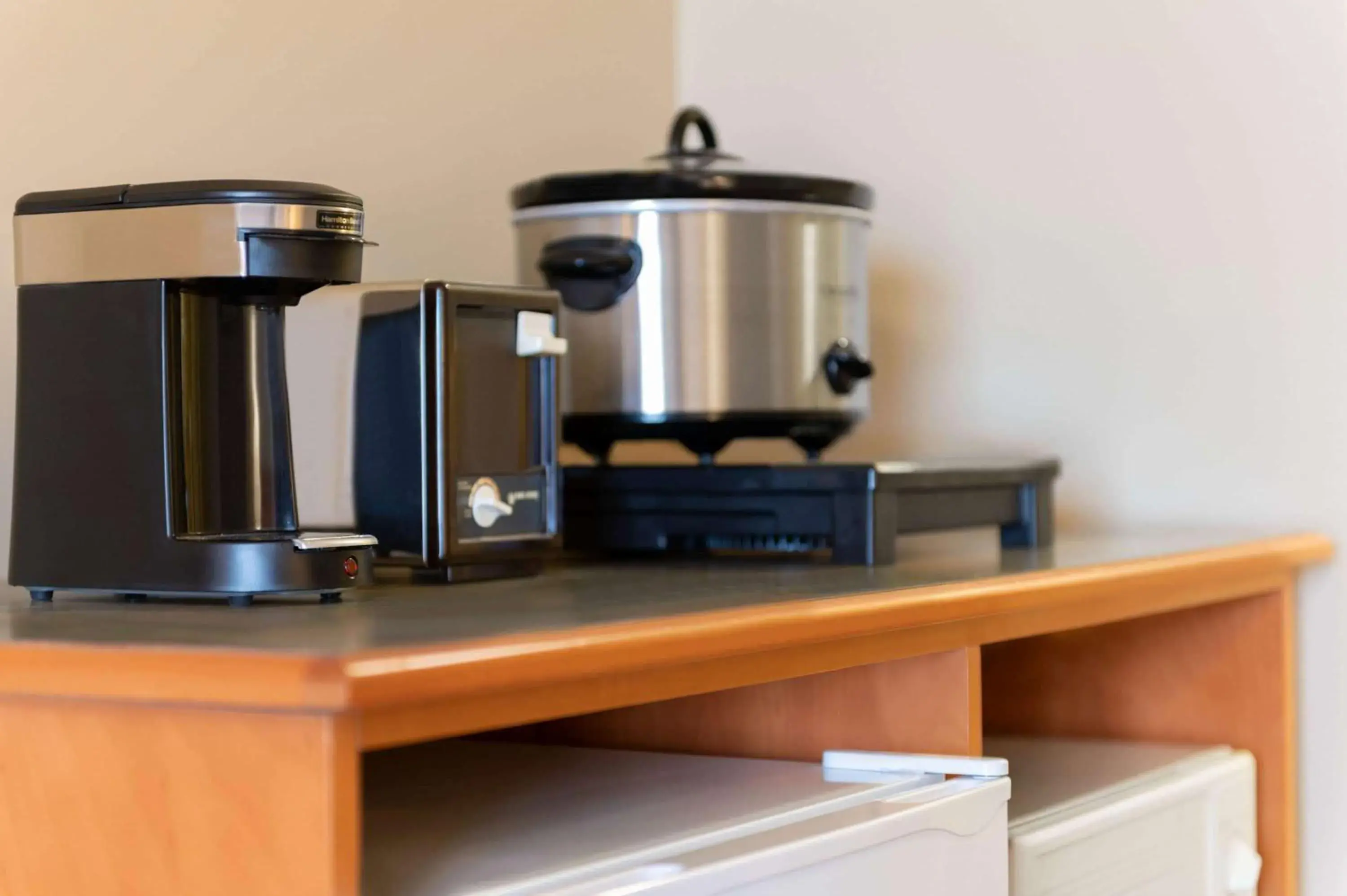 Photo of the whole room in Travelodge by Wyndham Edson Photo of the whole room in Travelodge by Wyndham Edson