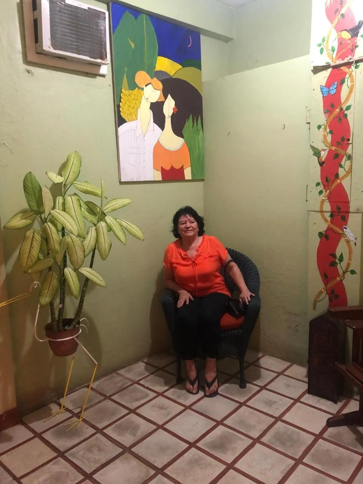 People in Hotel El Delfin