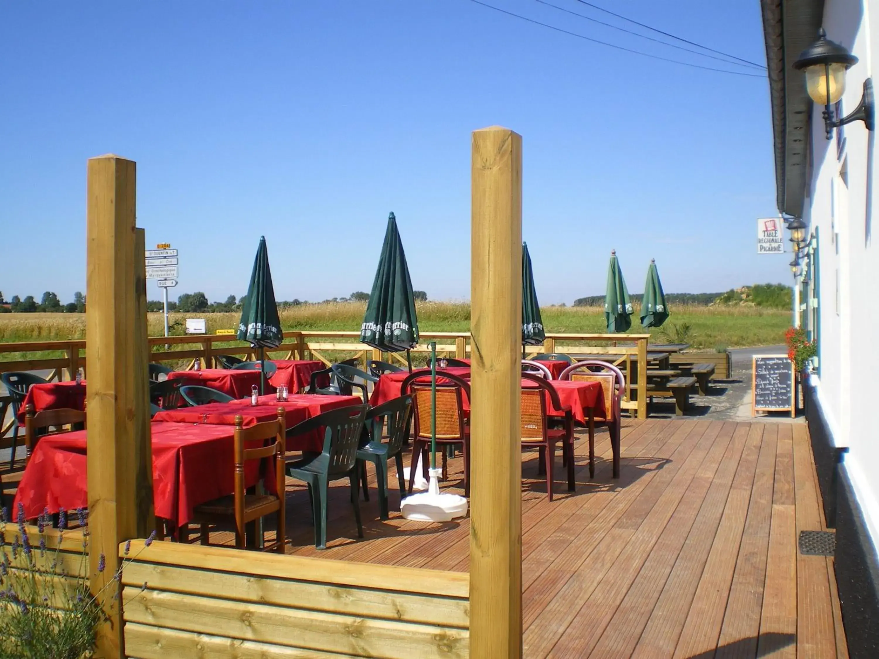 Restaurant/places to eat in Logis Auberge De La Dune - Hôtel & Restaurant Restaurant/places to eat in Logis Auberge De La Dune - Hôtel & Restaurant