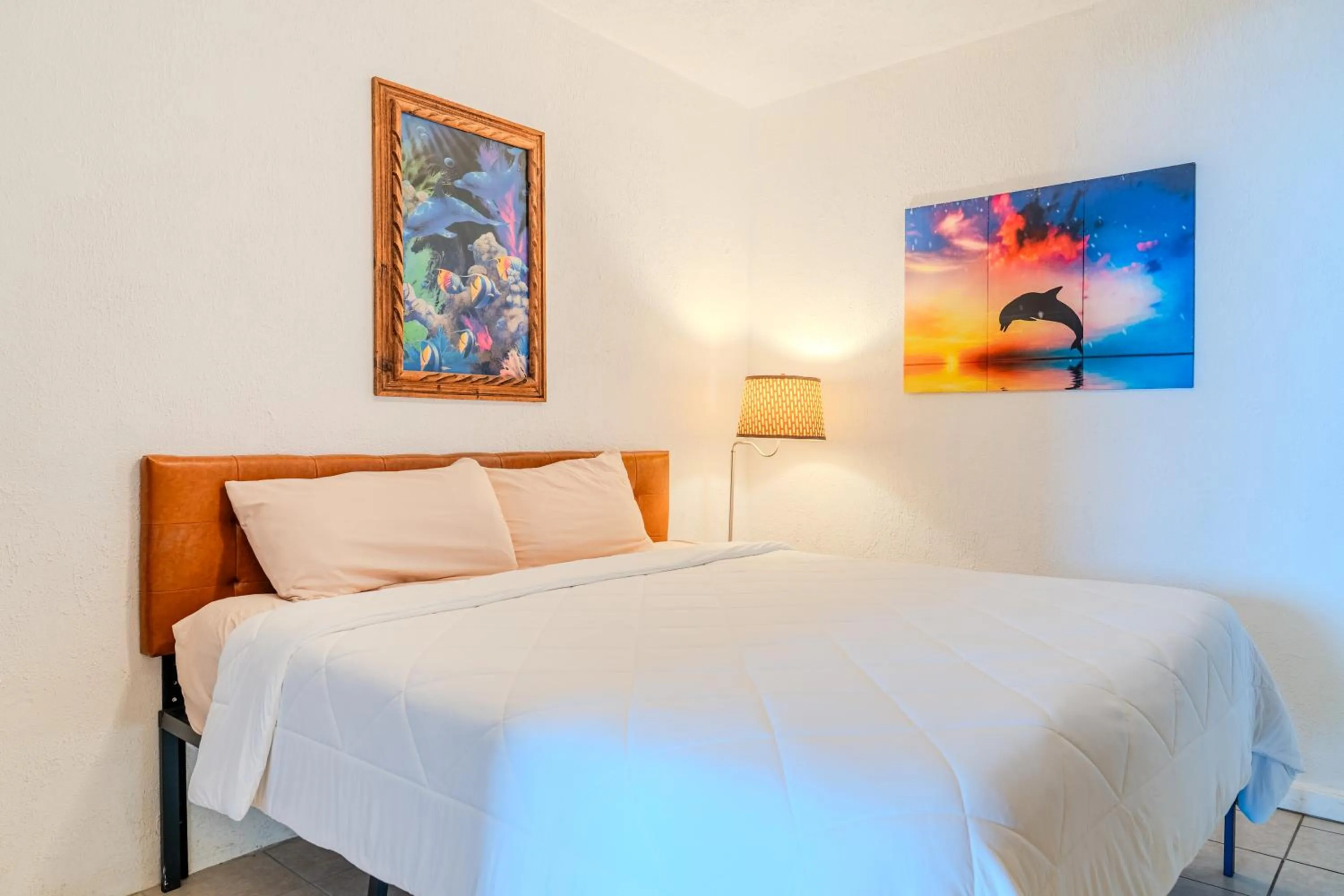 Bed in Coconut Palms Inn