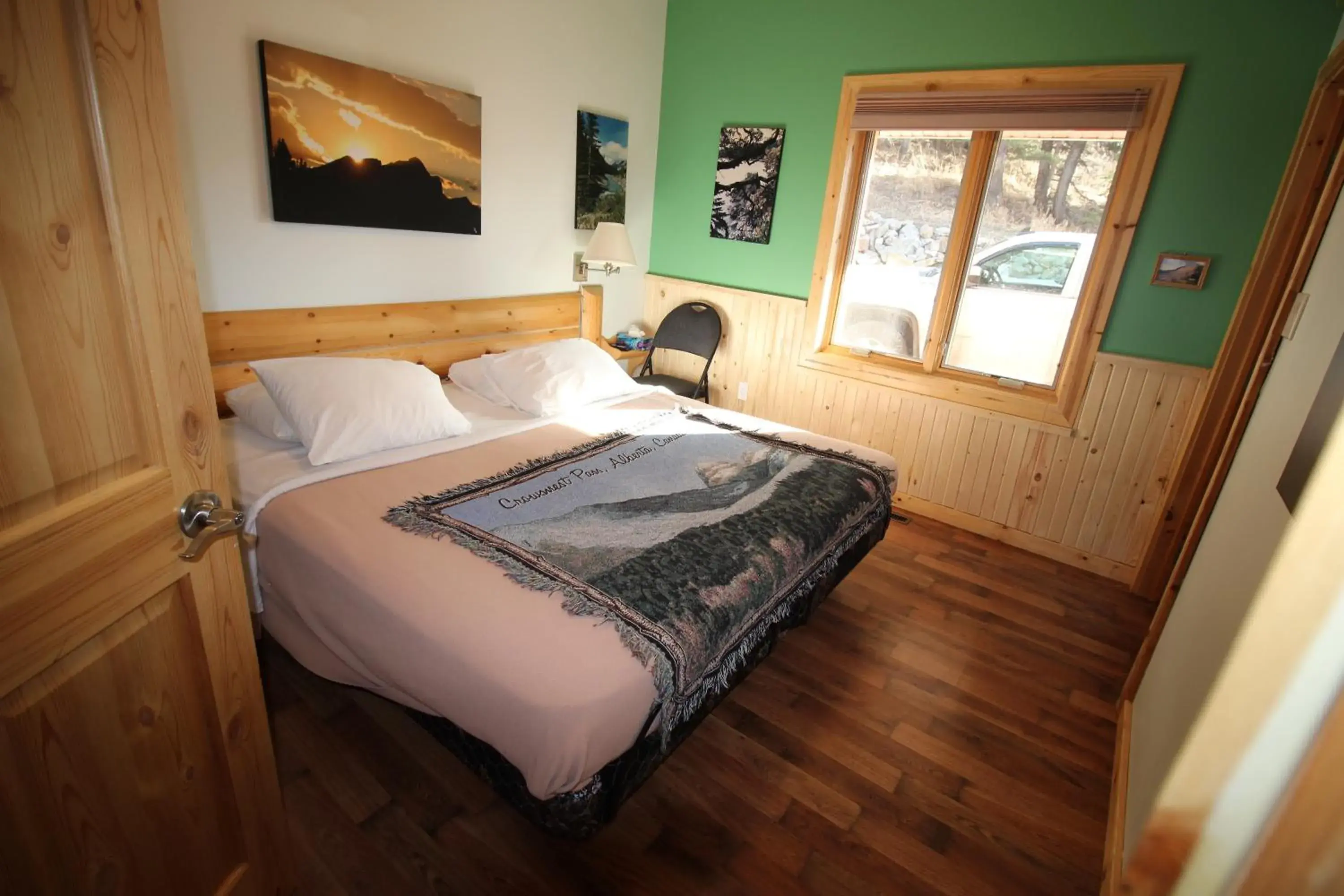 King Room with Sofa Bed in York Creek Bed & Breakfast King Room with Sofa Bed in York Creek Bed & Breakfast