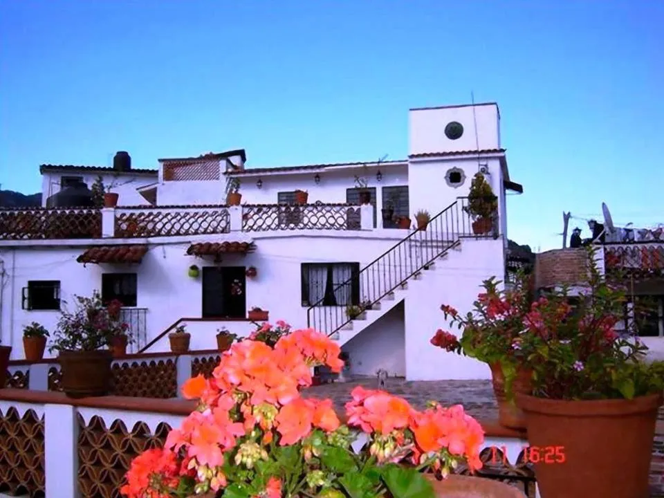 Facade/entrance in Hotel Posada Santa Anita