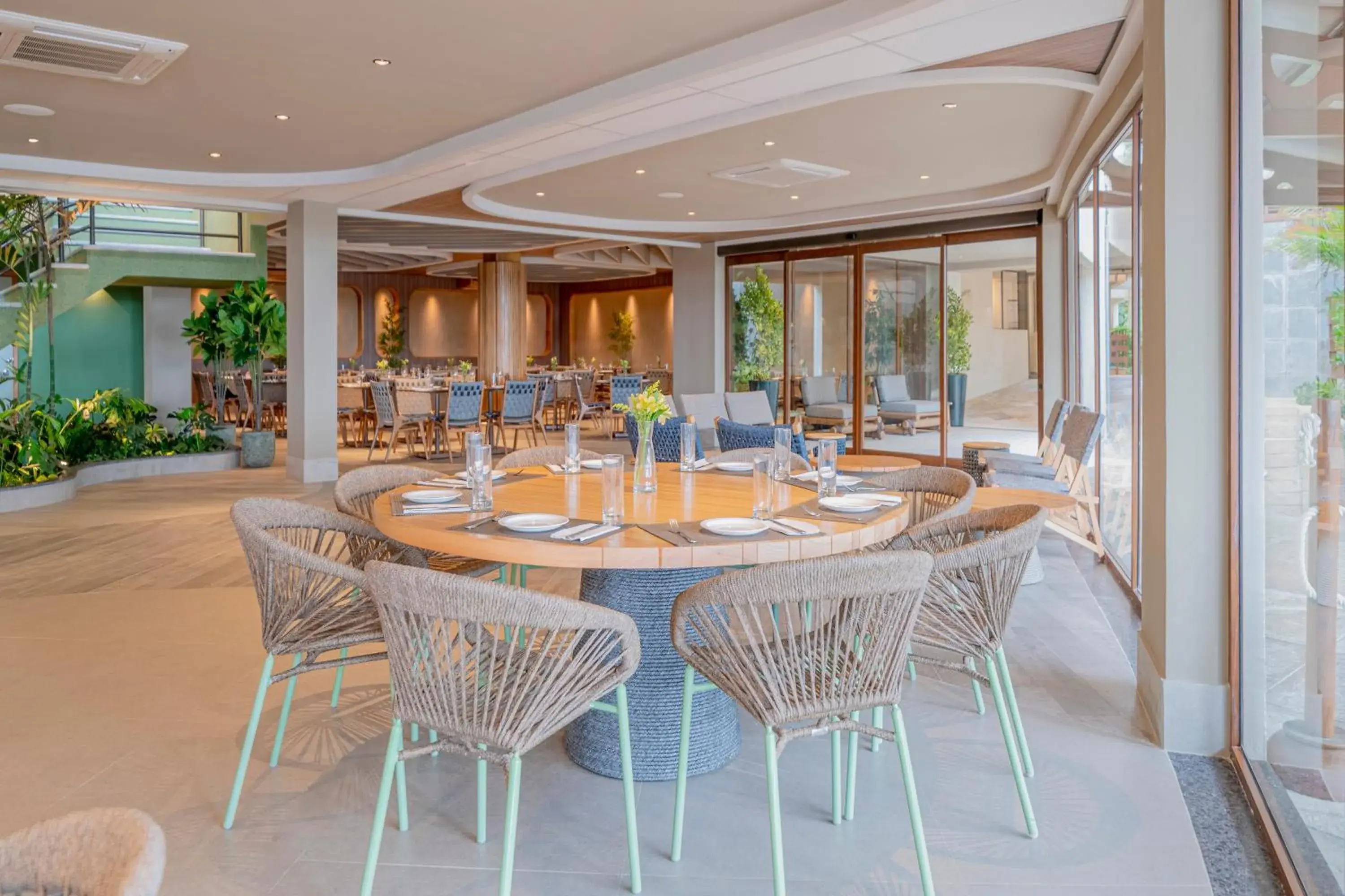 Restaurant/places to eat in Beach Park Resort - Suites Restaurant/places to eat in Beach Park Resort - Suites