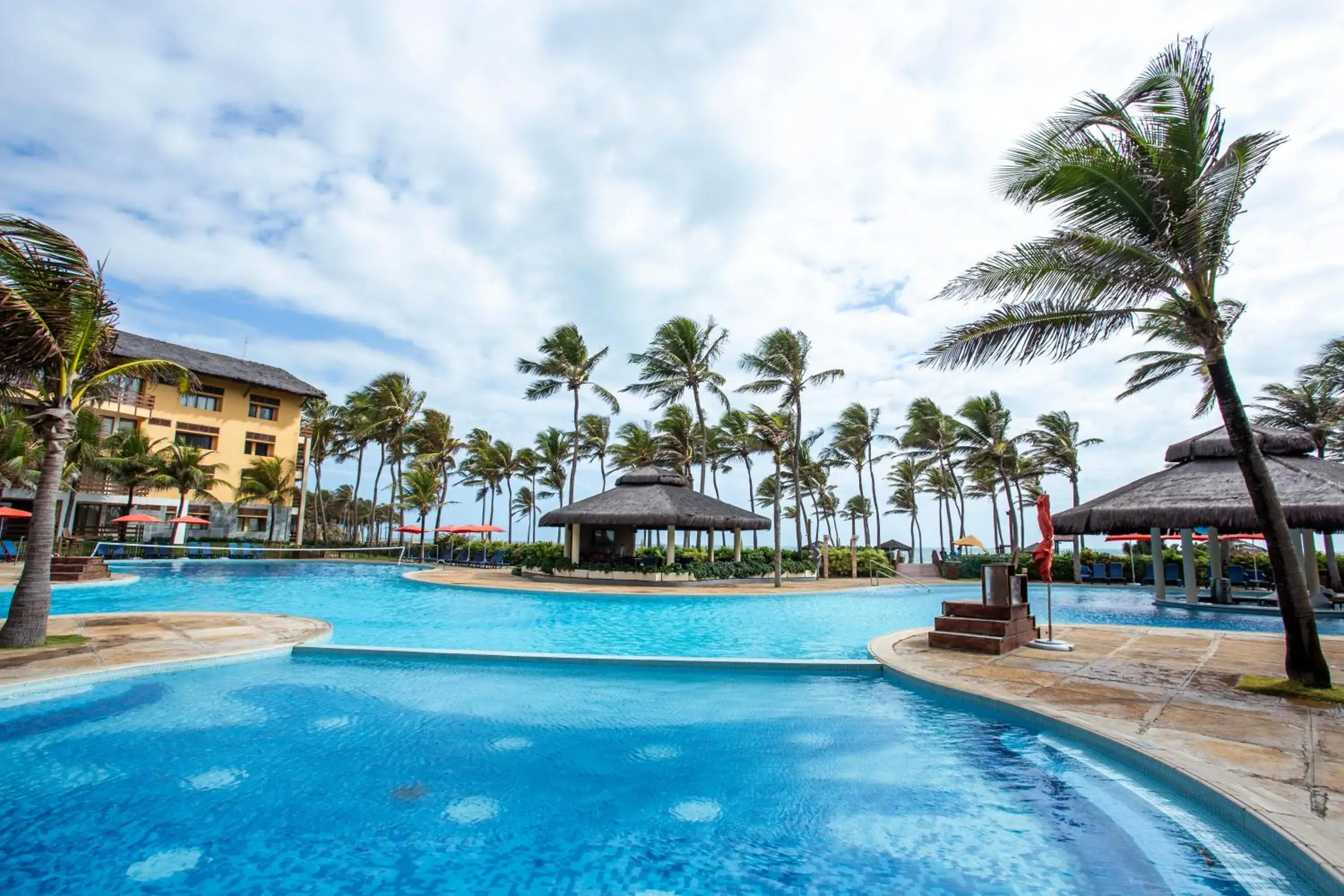 Property building in Beach Park Resort - Suites Property building in Beach Park Resort - Suites