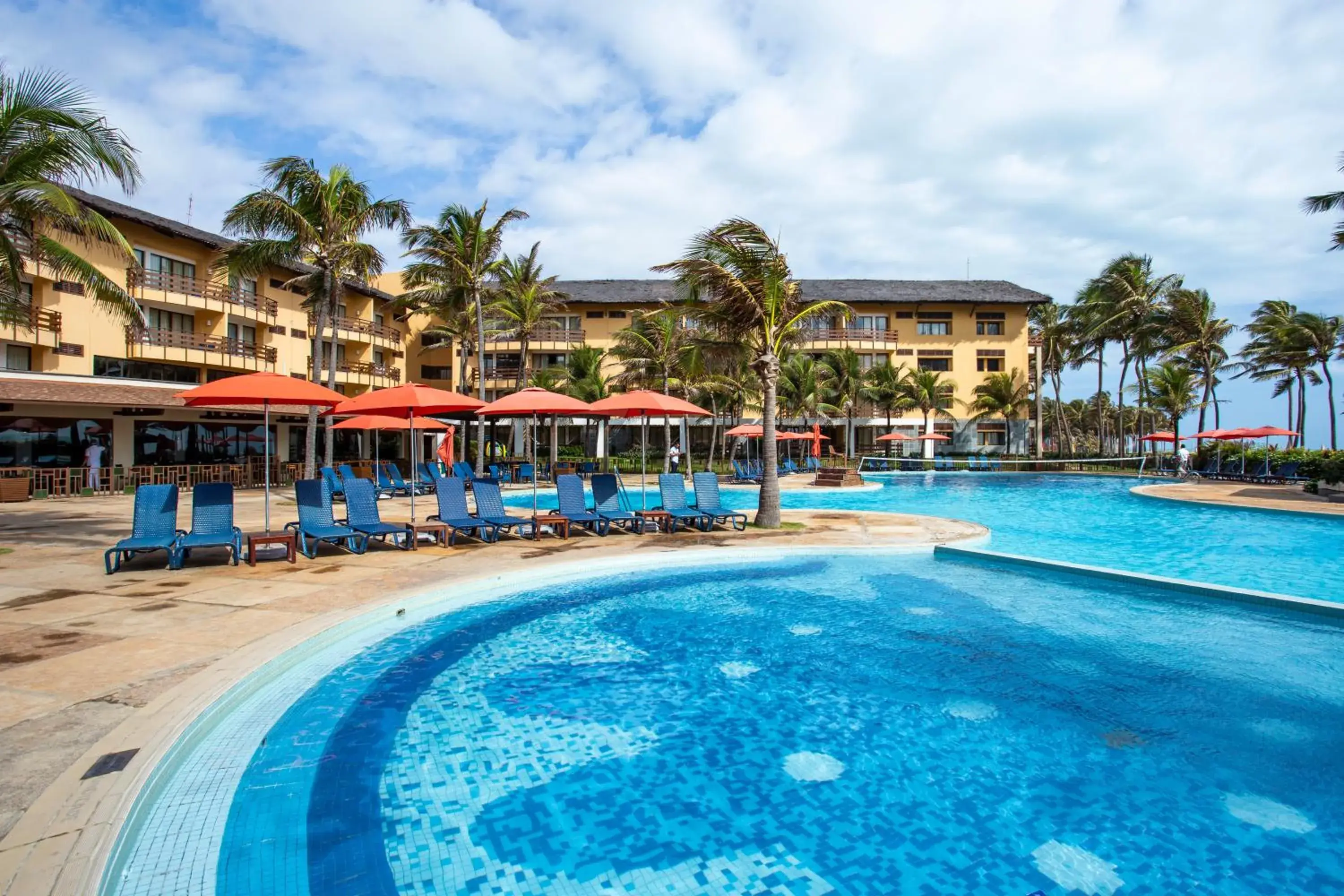 Property building in Beach Park Resort - Suites Property building in Beach Park Resort - Suites