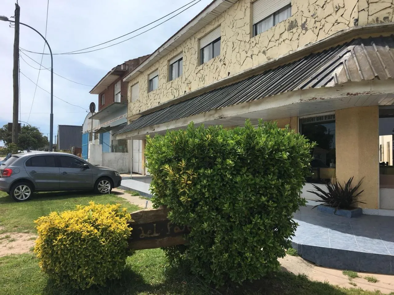 Property building in Hotel del Faro