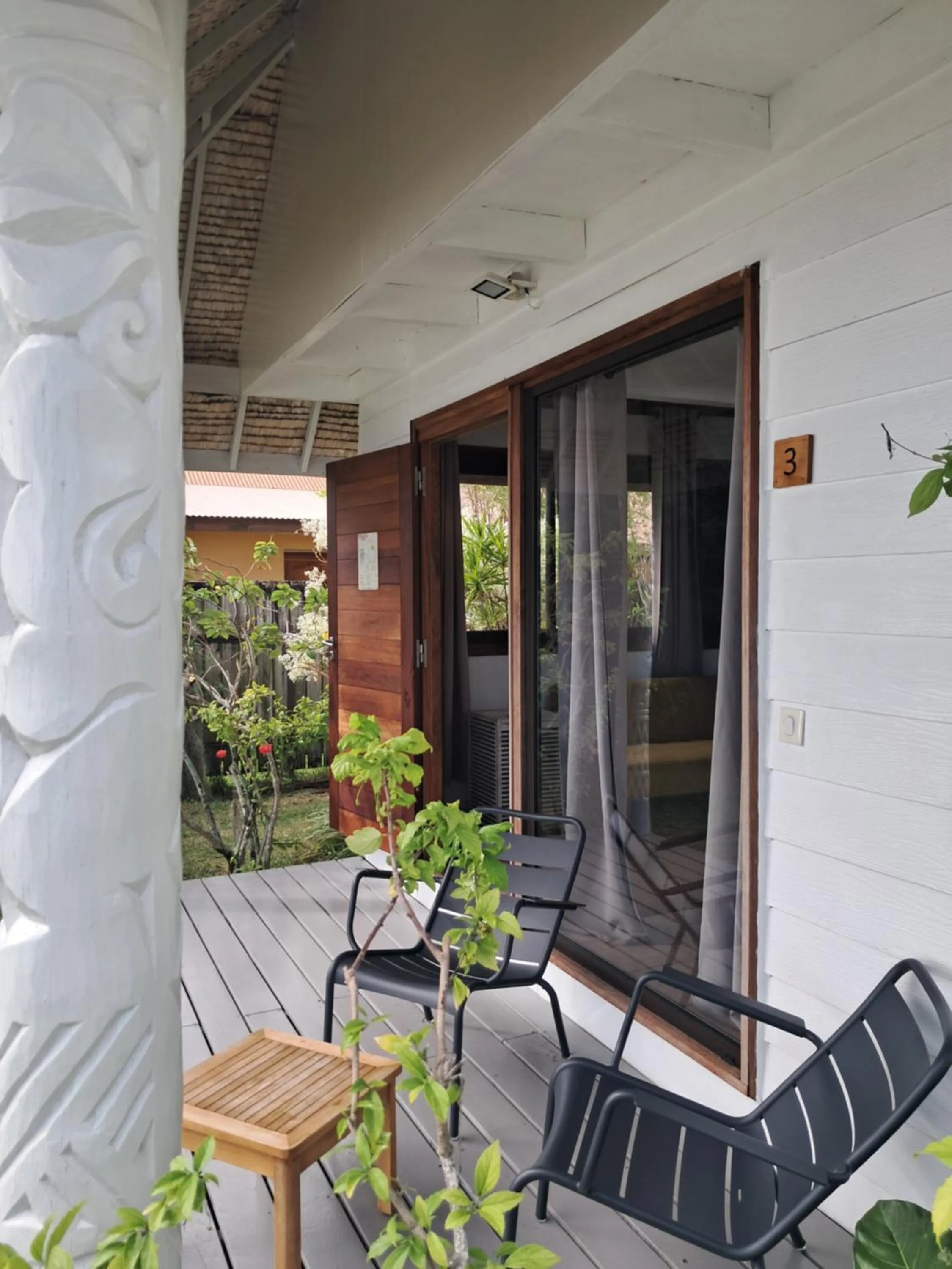 Moorea Island Beach Hotel