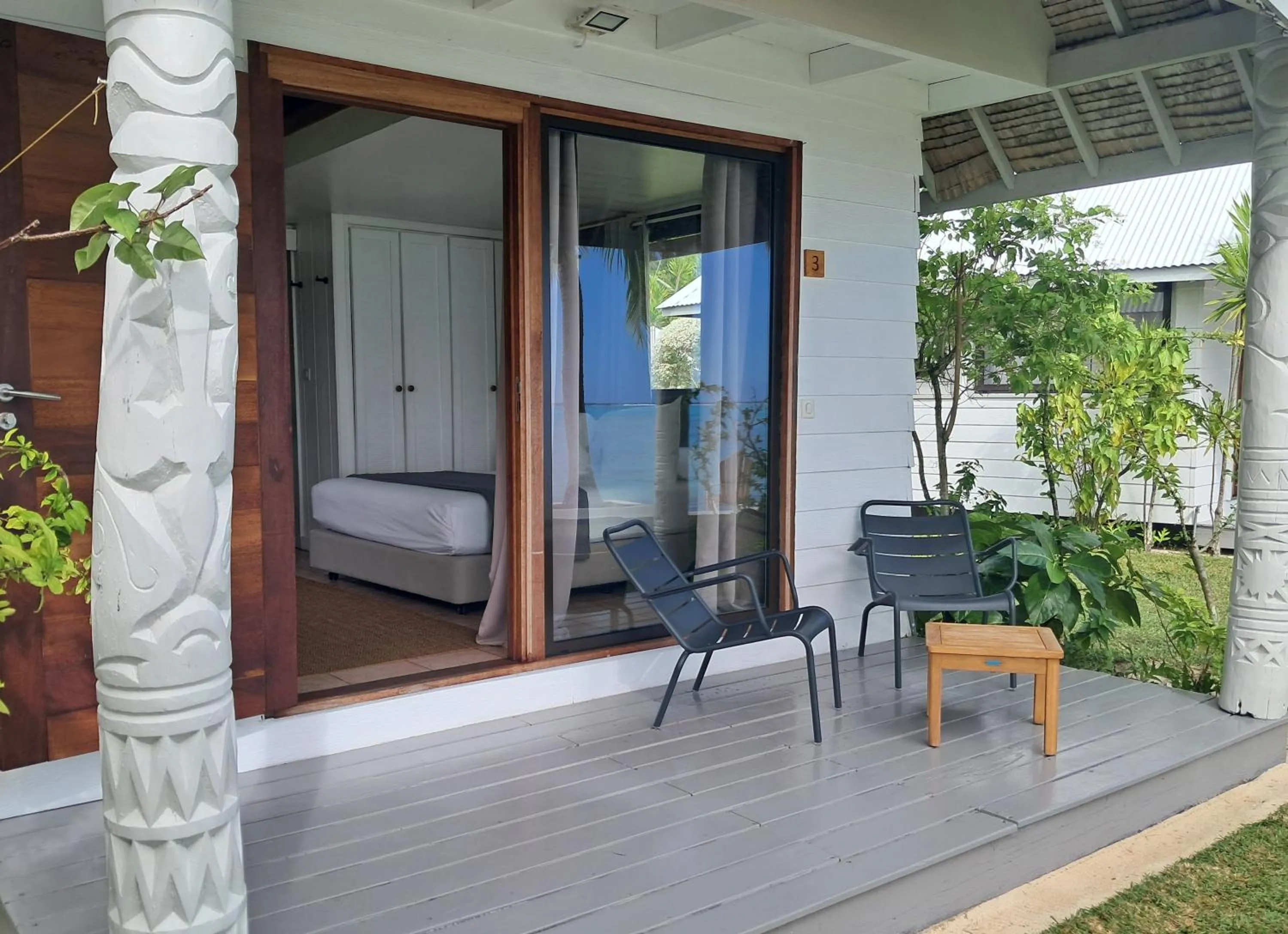 Moorea Island Beach Hotel