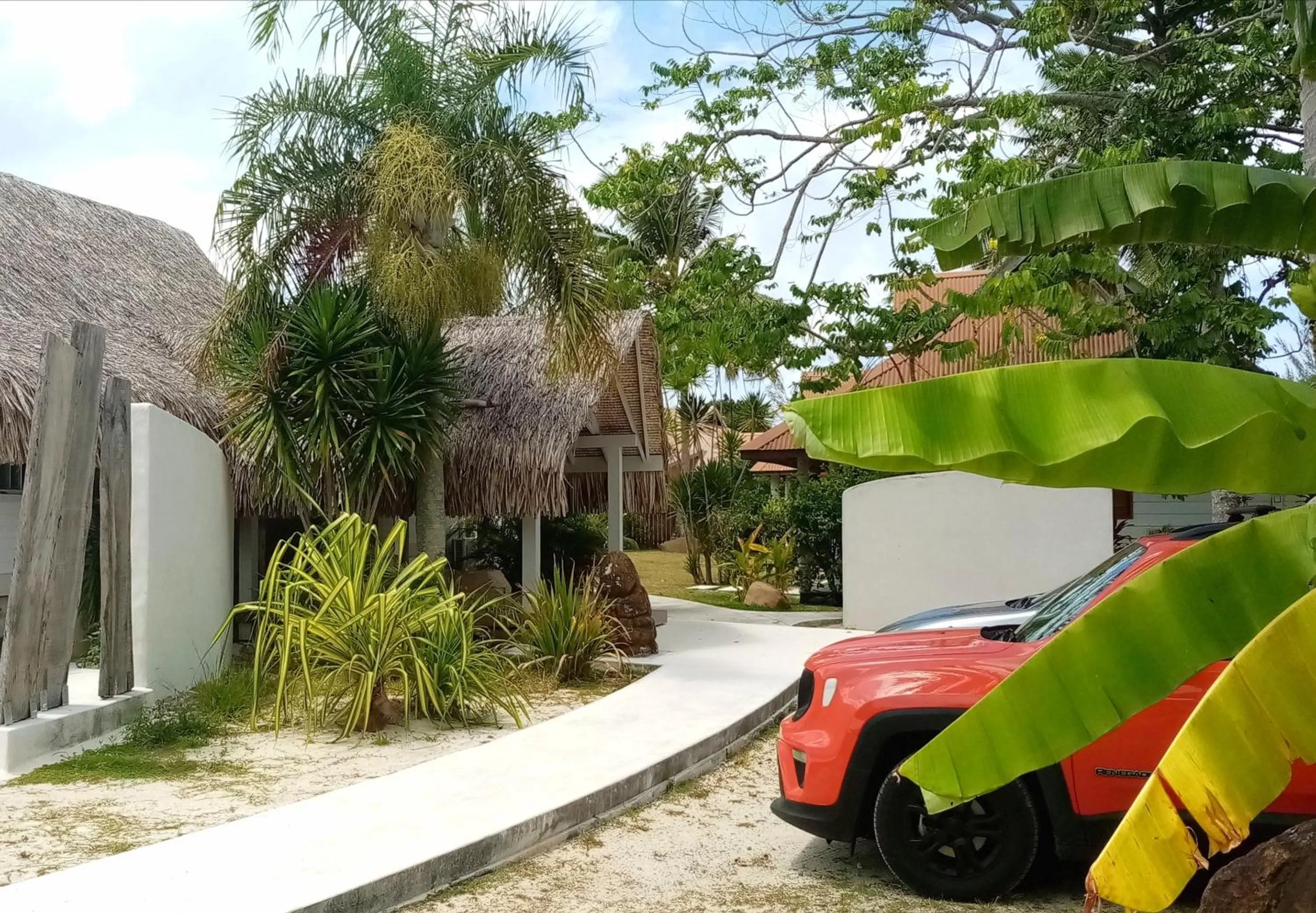 Moorea Island Beach Hotel