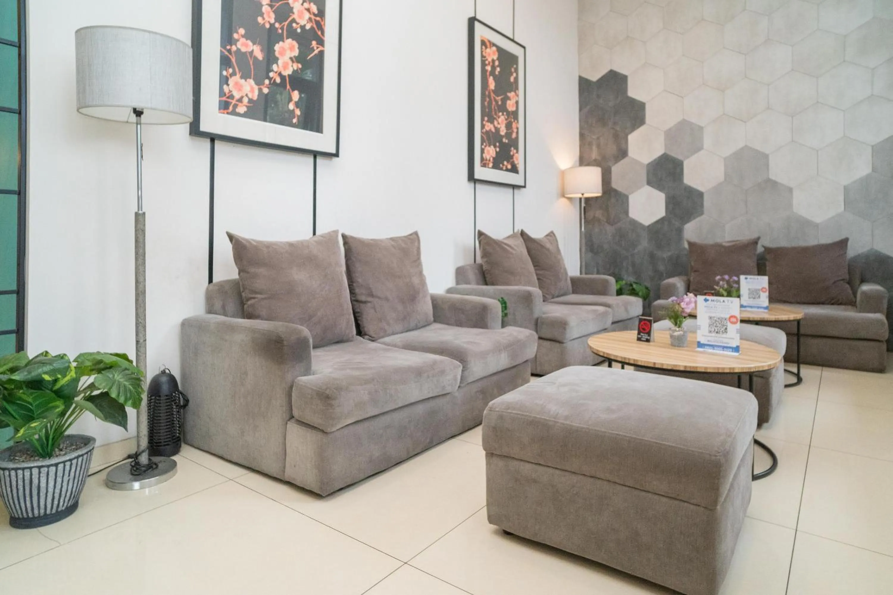 Living room in Sans Hotel FiFFa Premiere Malang