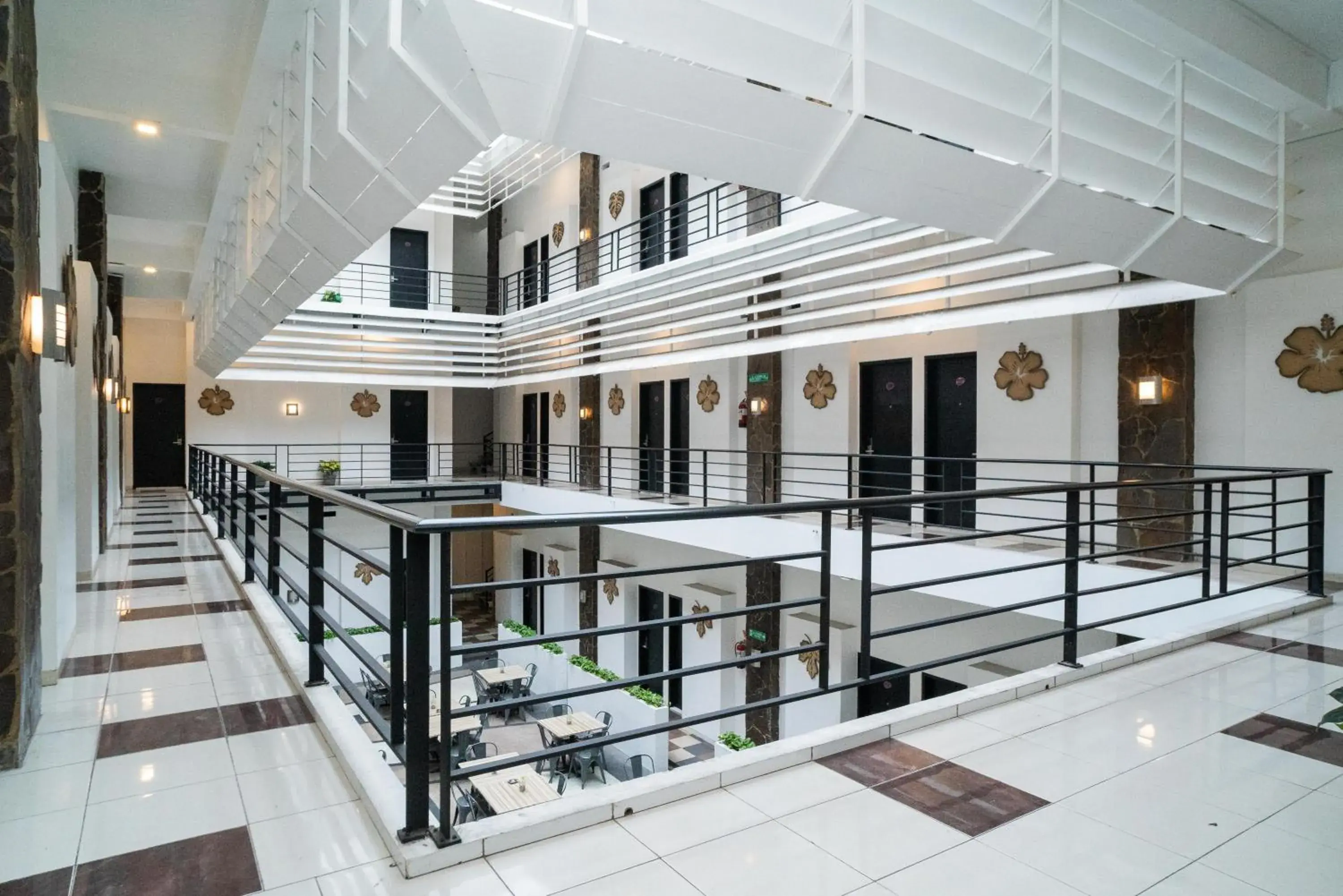 Property building in Sans Hotel FiFFa Premiere Malang Property building in Sans Hotel FiFFa Premiere Malang