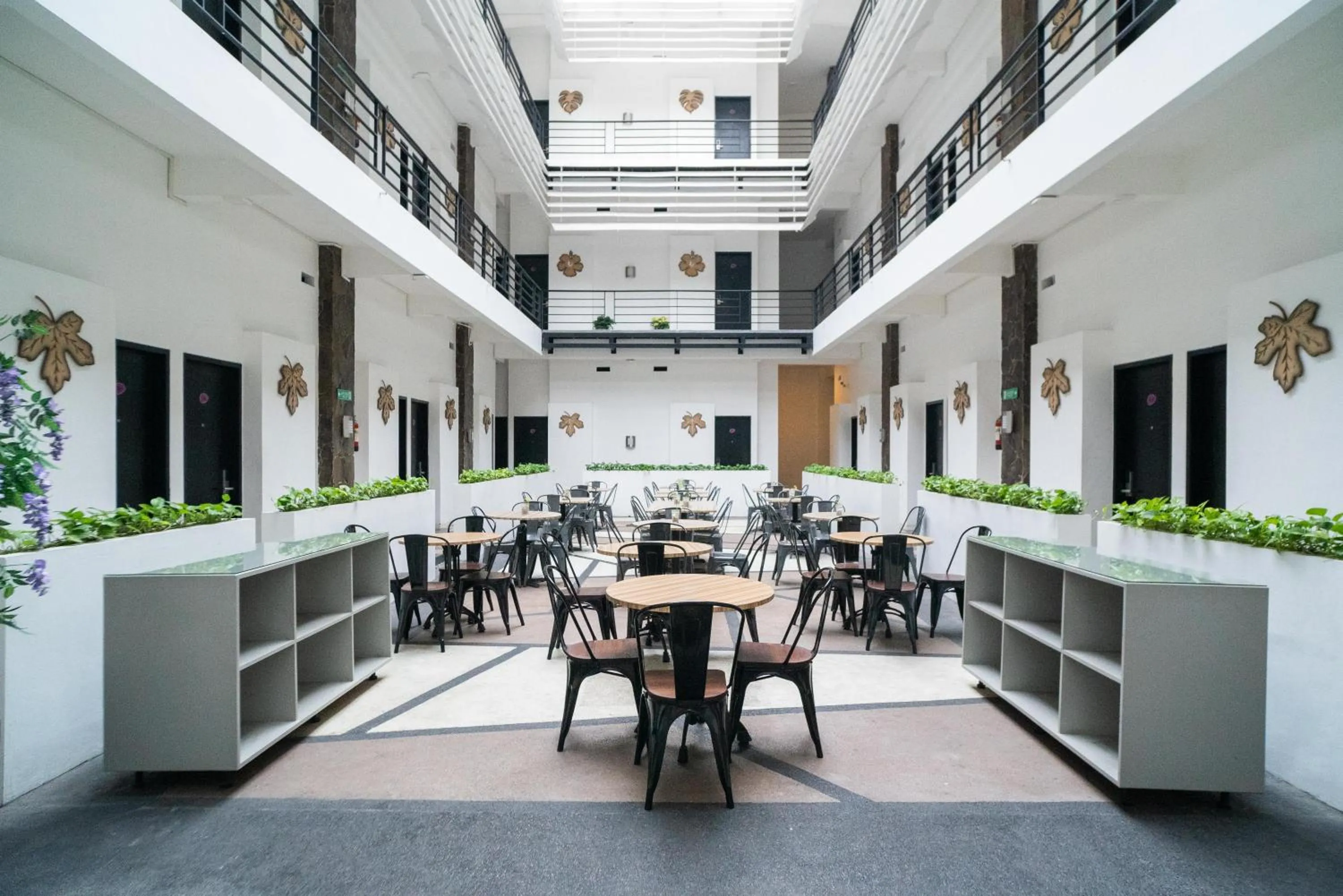 Property building in Sans Hotel FiFFa Premiere Malang