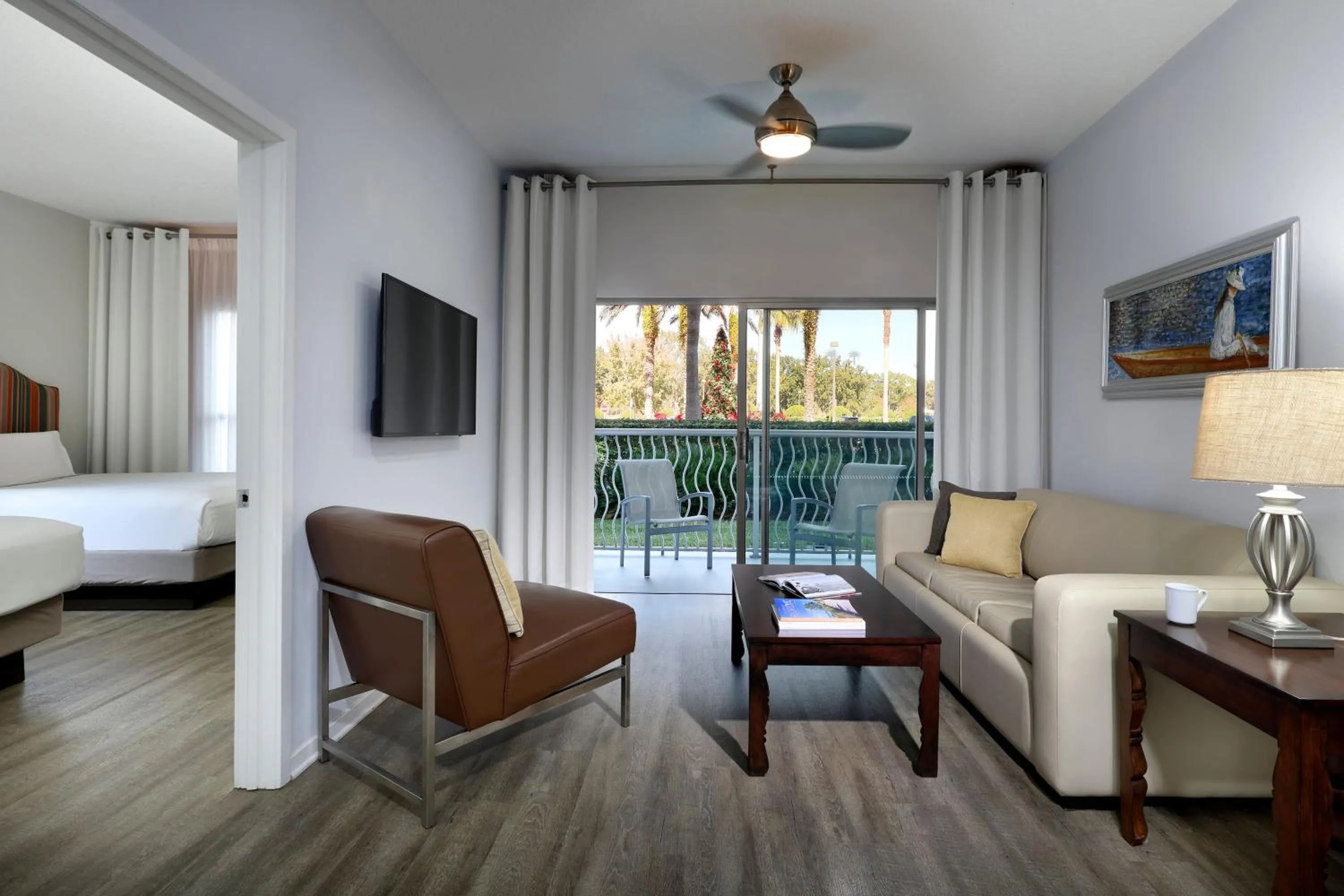 Property building, Bed in Meliá Orlando Celebration