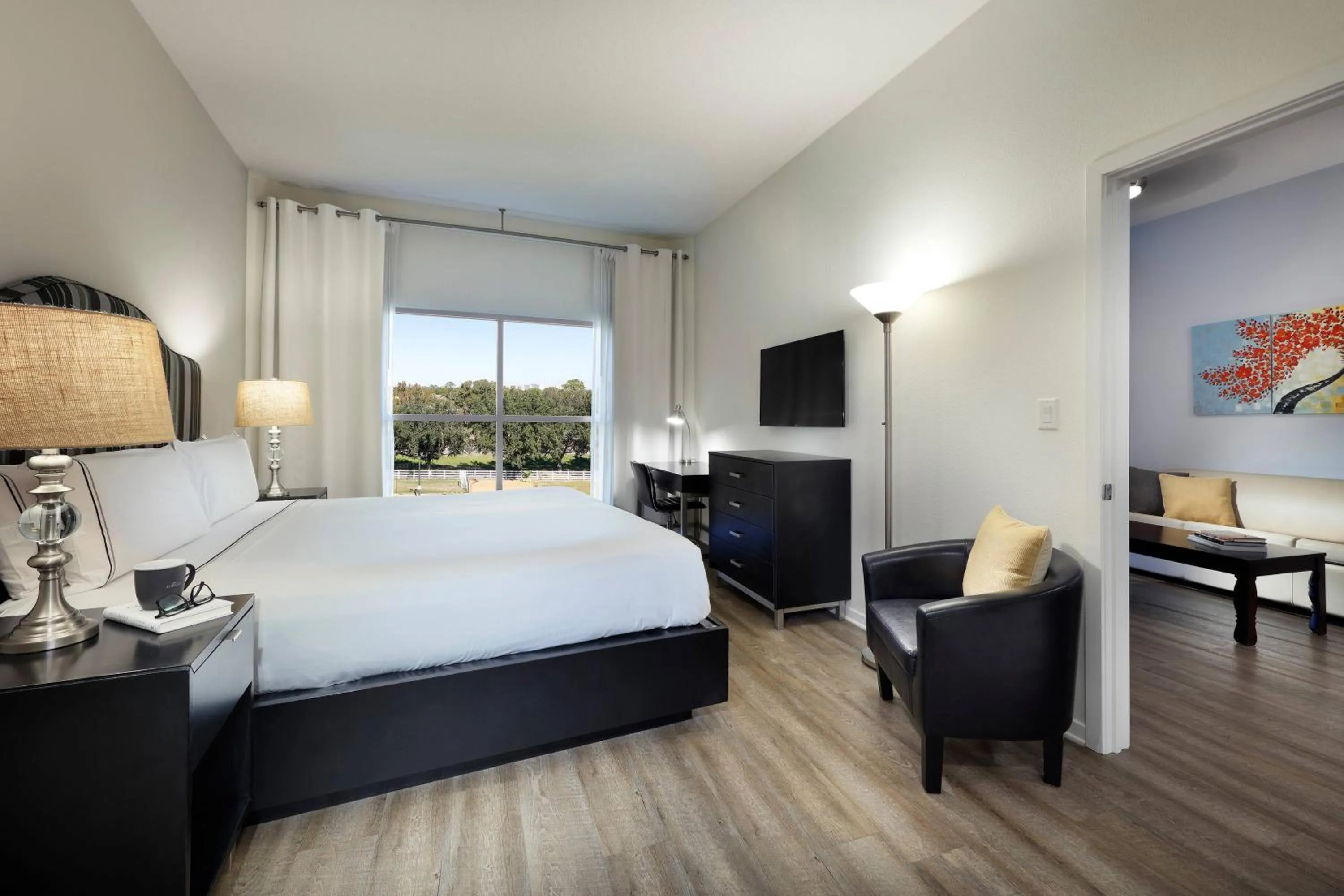 Property building, Bed in Meliá Orlando Celebration