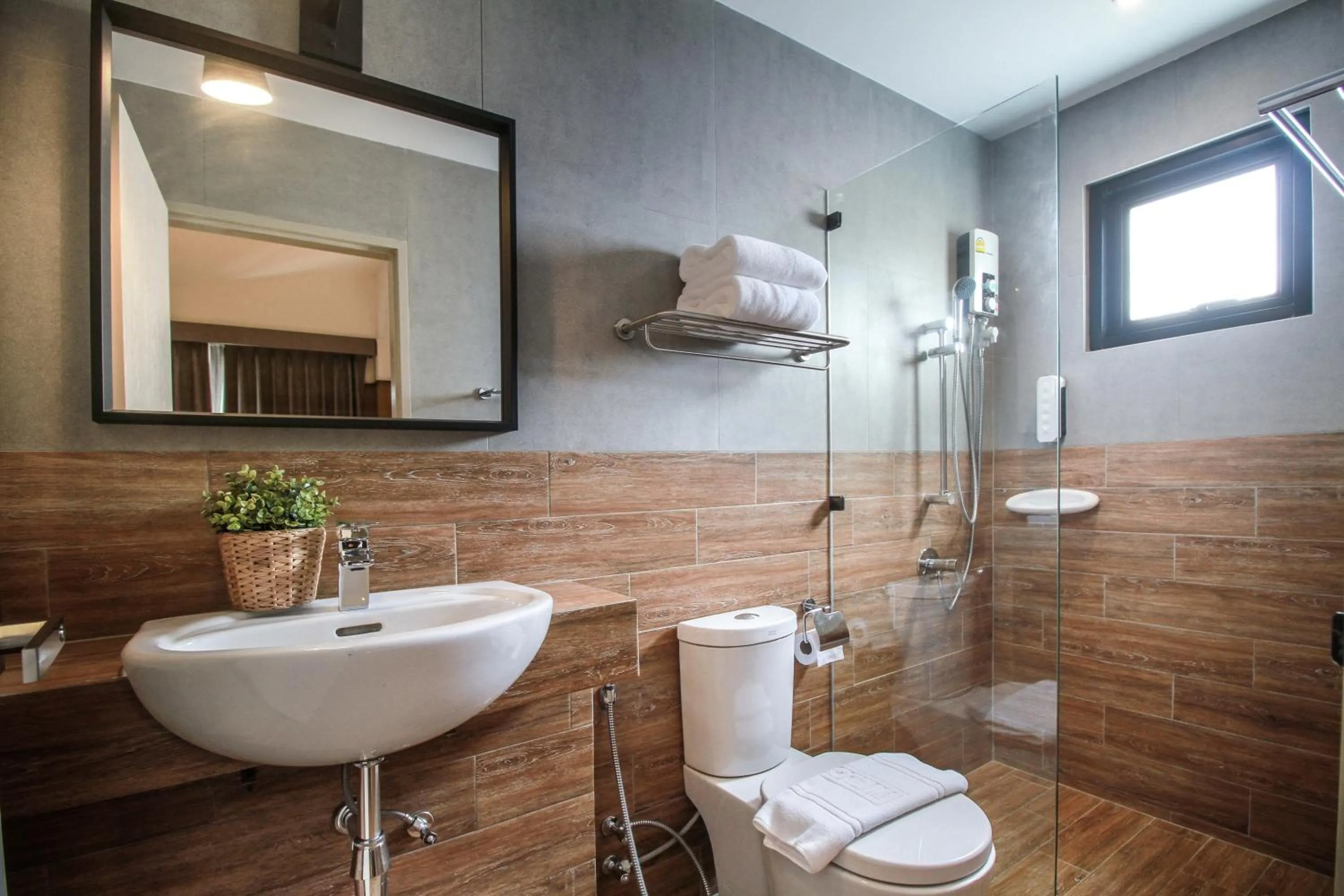 Shower in Mybed Chonburi