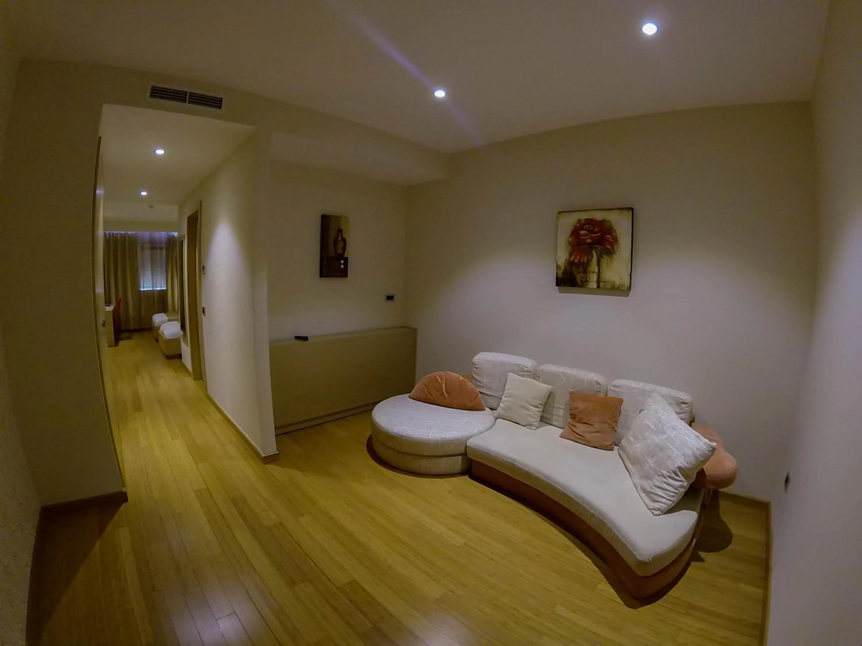 Living room, Bed in Sky 2 Hotel Tirana