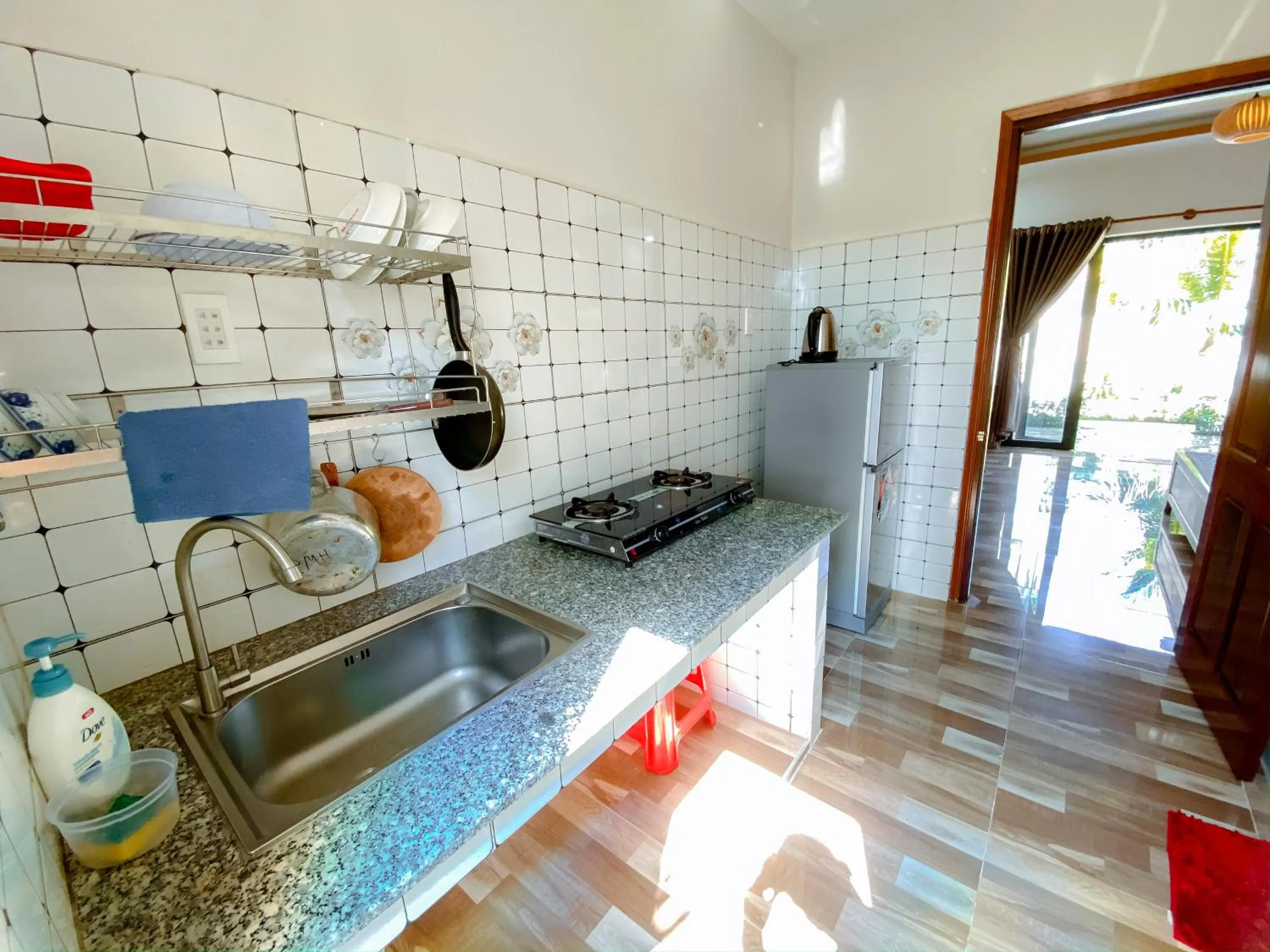 Kitchen or kitchenette in Phu My Hung Bungalow