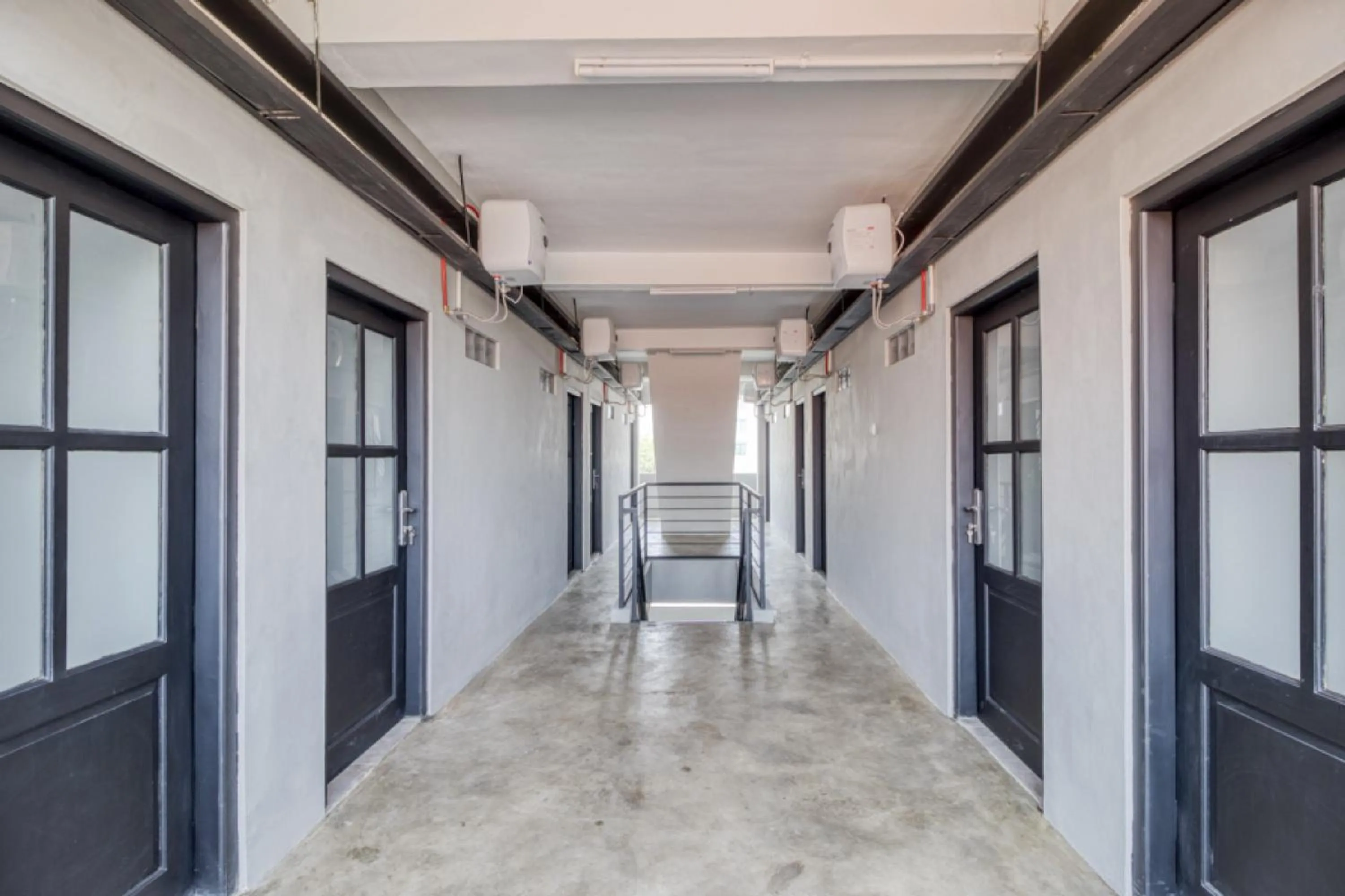 RedDoorz Syariah near Galeria Mall Yogyakarta