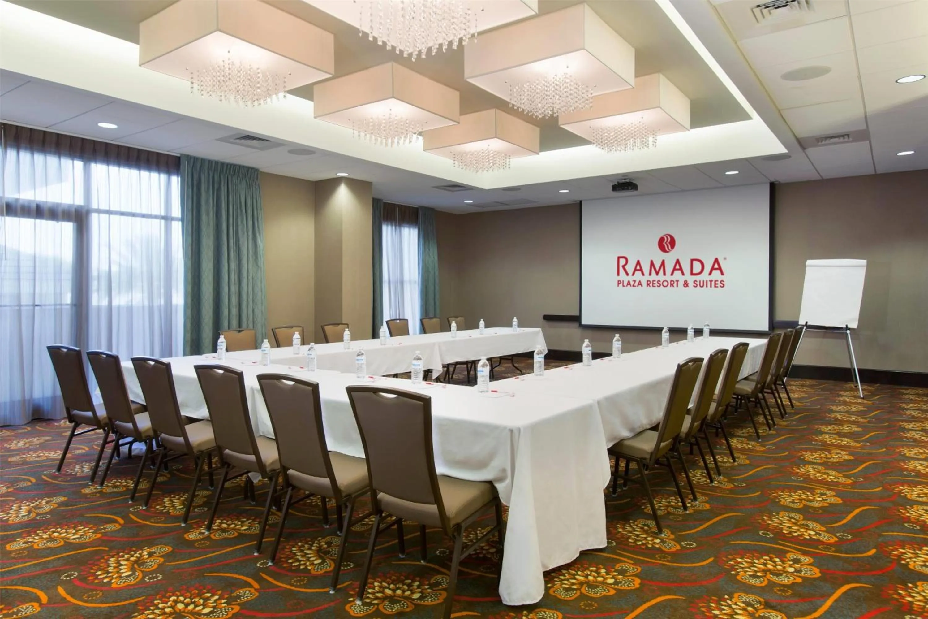 Meeting/conference room in Ramada Plaza by Wyndham Orlando Resort & Suites Intl Drive - Newly Renovated!