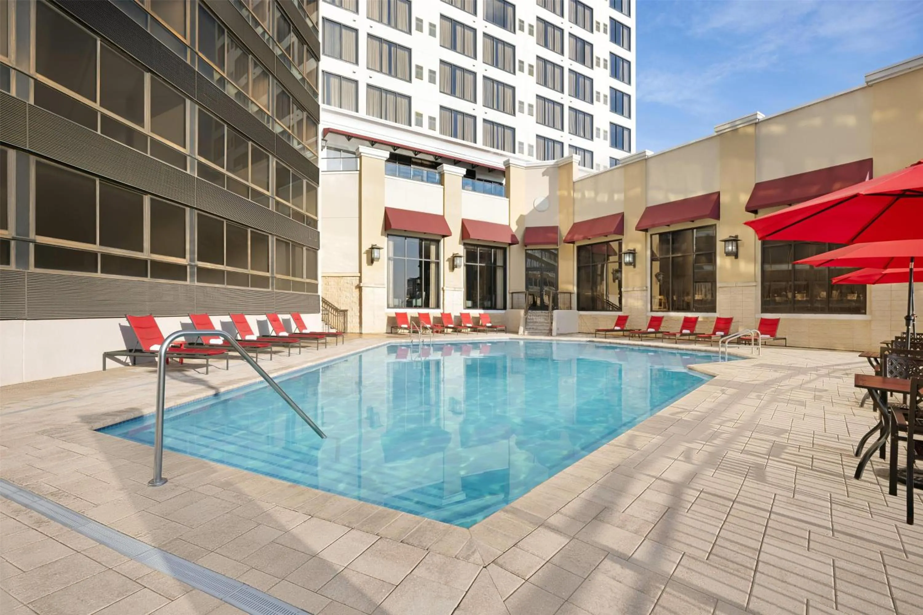 Pool view in Ramada Plaza by Wyndham Orlando Resort & Suites Intl Drive - Newly Renovated!