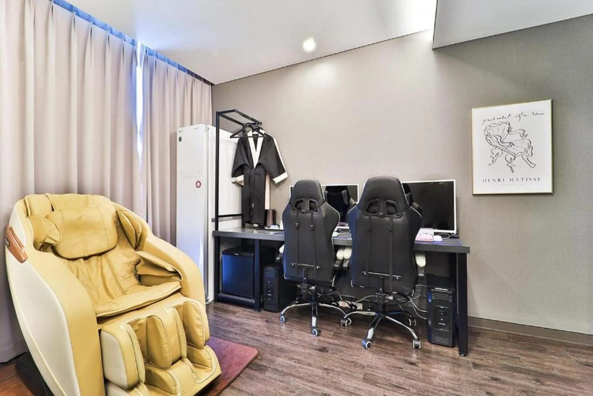 TV and multimedia in Zam 101