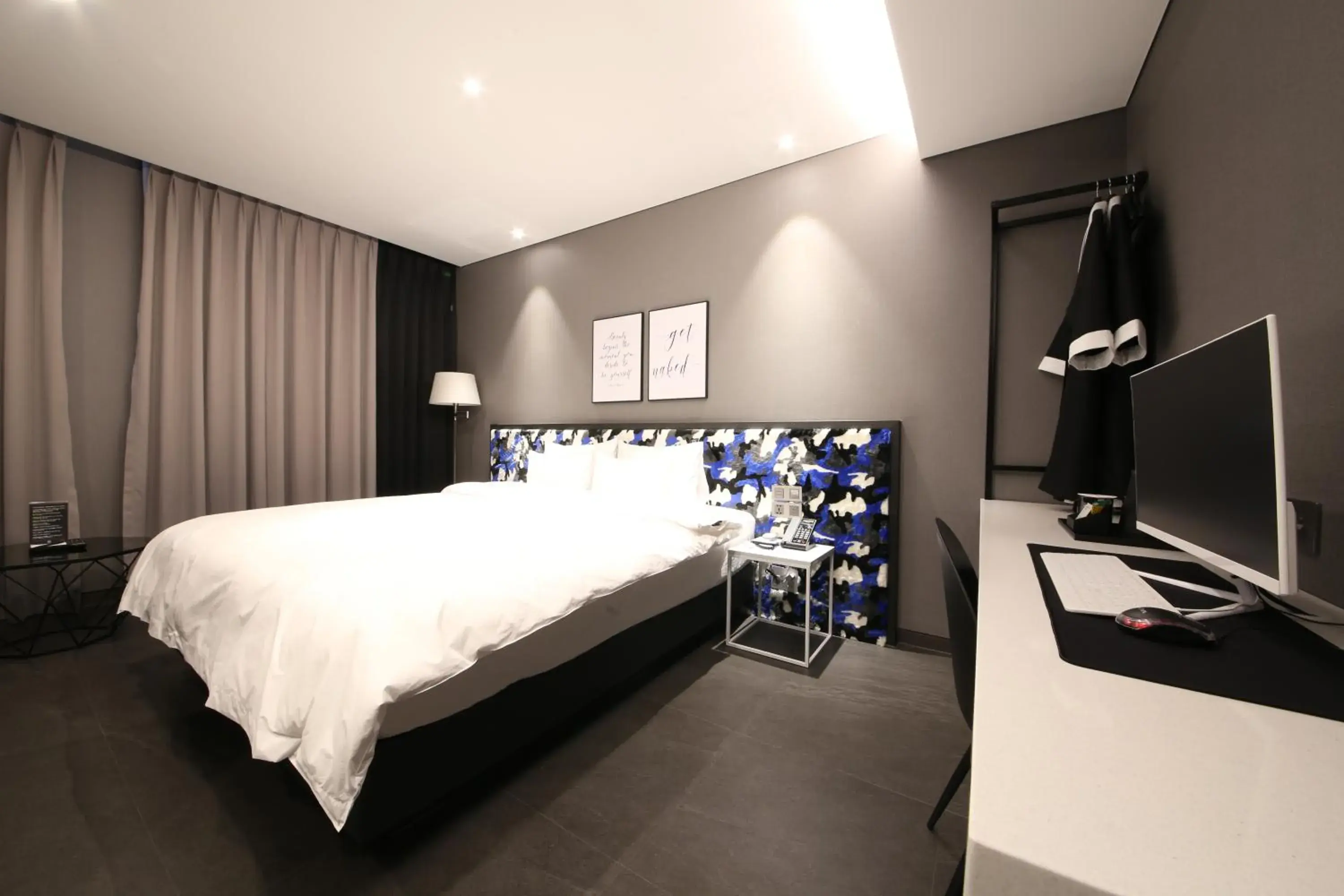 TV and multimedia, Bed in Zam 101 TV and multimedia, Bed in Zam 101