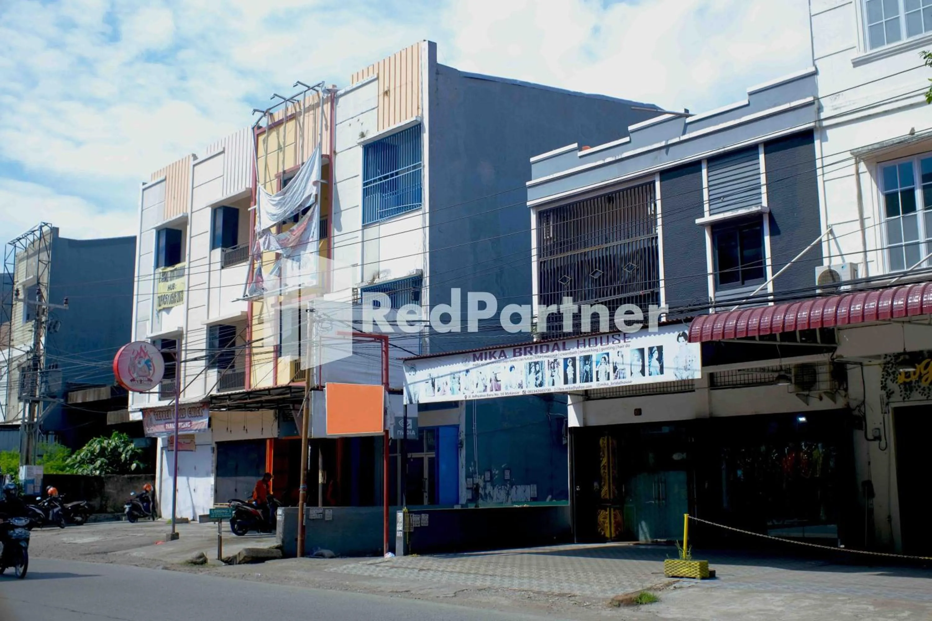 Property building in Fortuner Homestay Syariah Makassar Mitra RedDoorz