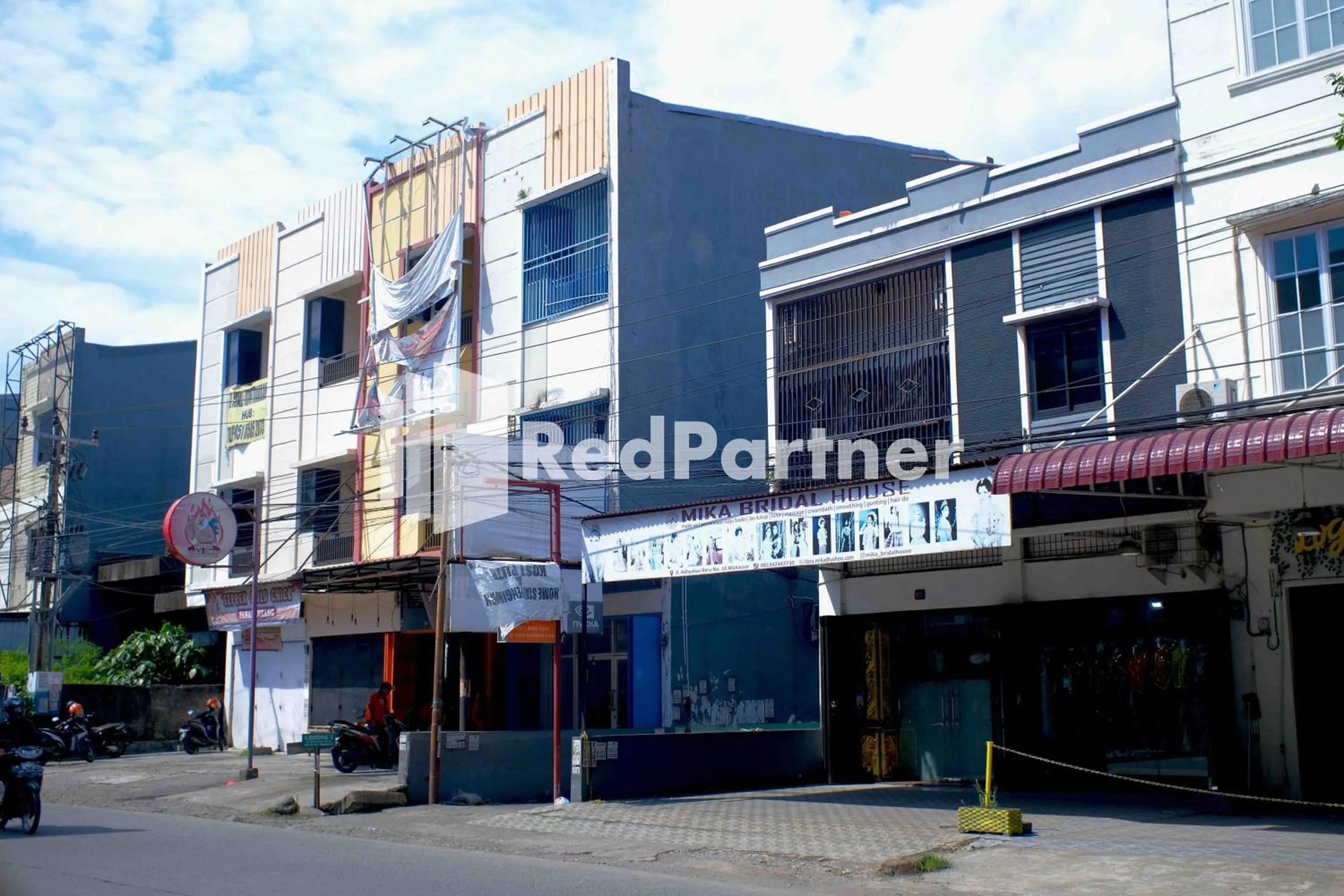 Property building in Fortuner Homestay Syariah Makassar Mitra RedDoorz