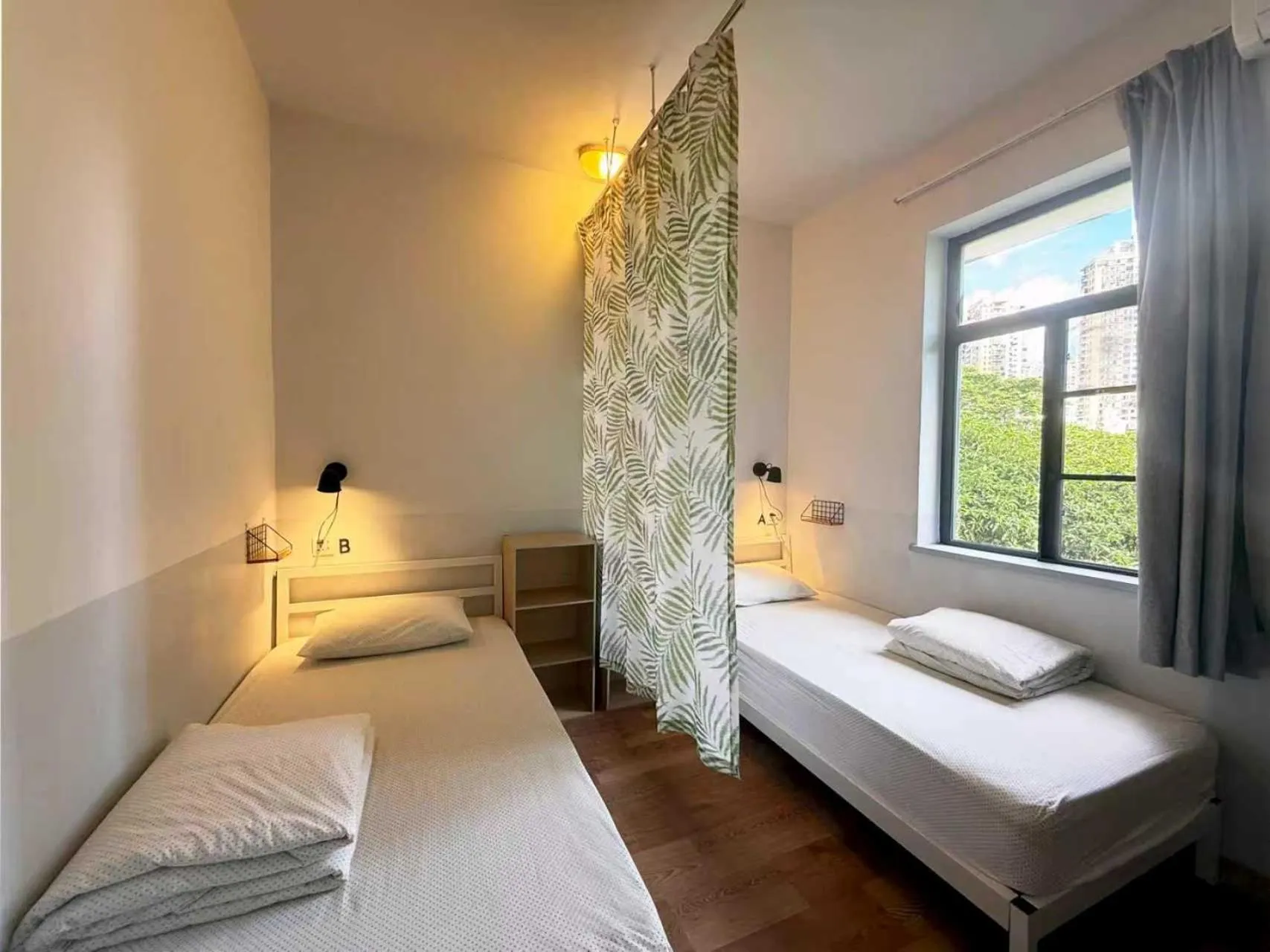 Property building, Bed in Shenzhen Loft Youth Hostel