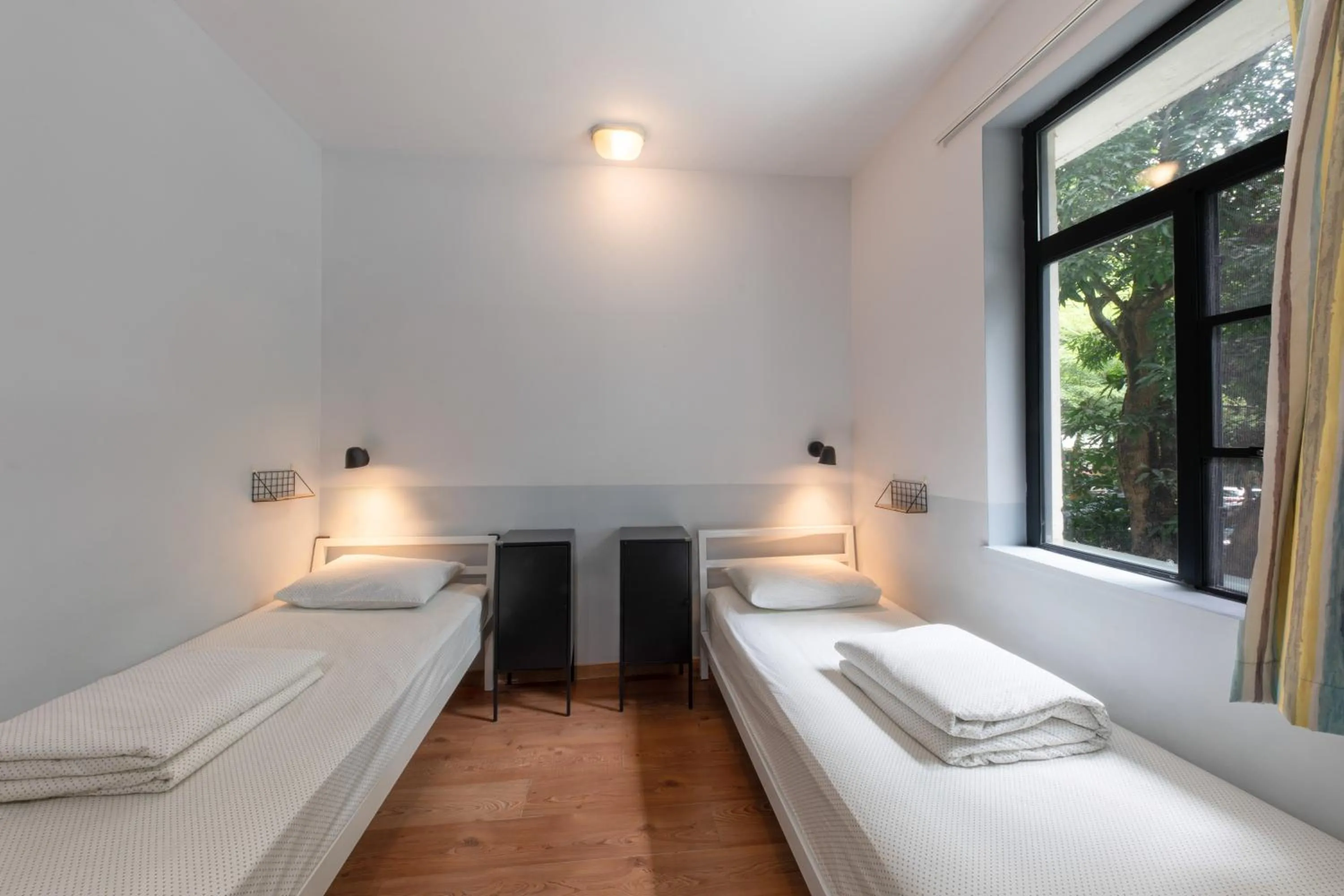 Bed in Shenzhen Loft Youth Hostel