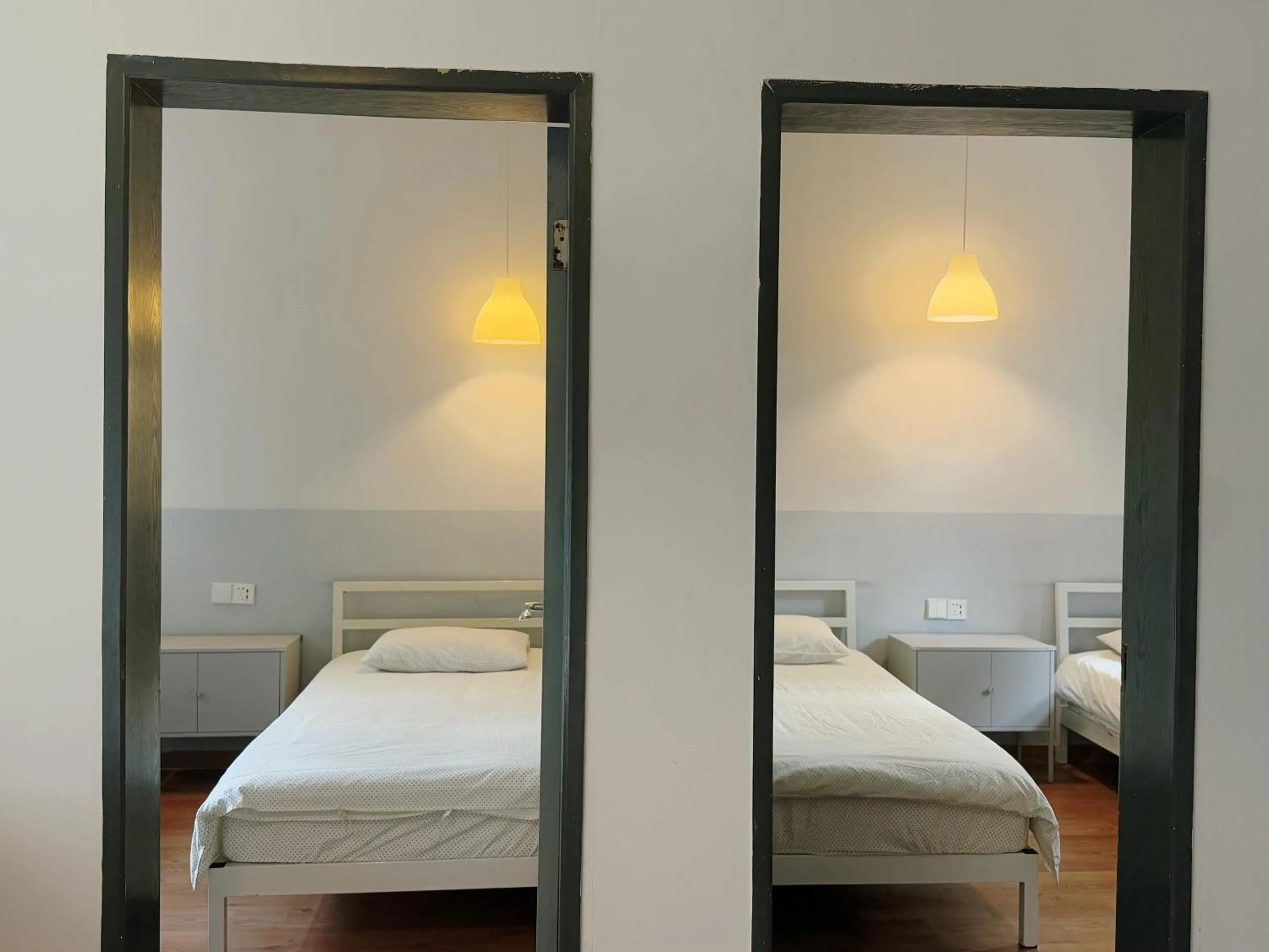 Property building, Bed in Shenzhen Loft Youth Hostel