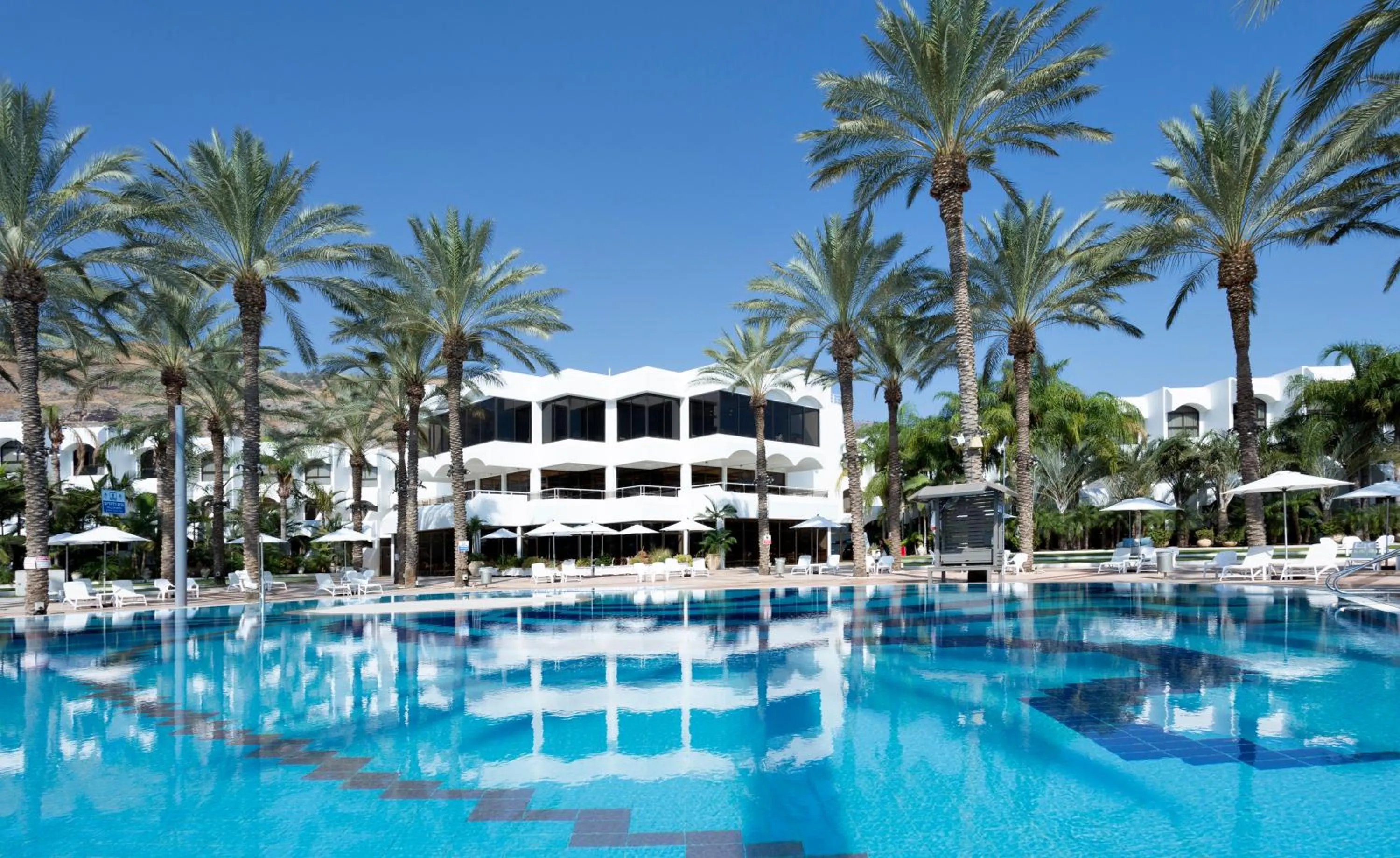 Pool view in Gai Beach Hotel