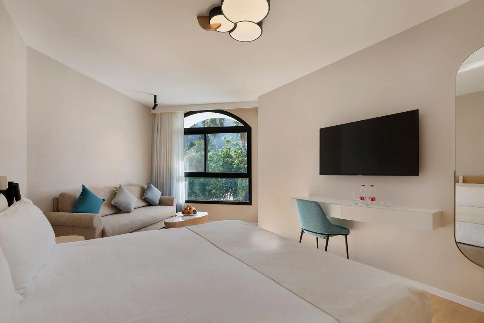 TV and multimedia, Bed in Gai Beach Hotel