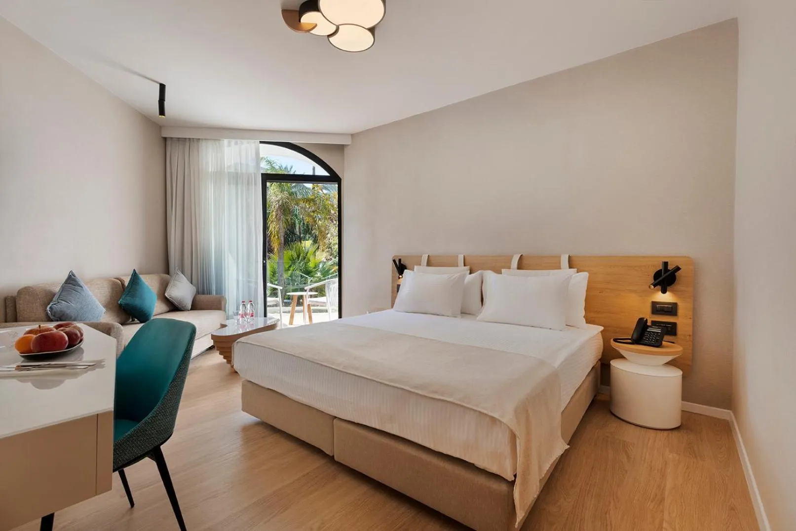 Photo of the whole room, Bed in Gai Beach Hotel