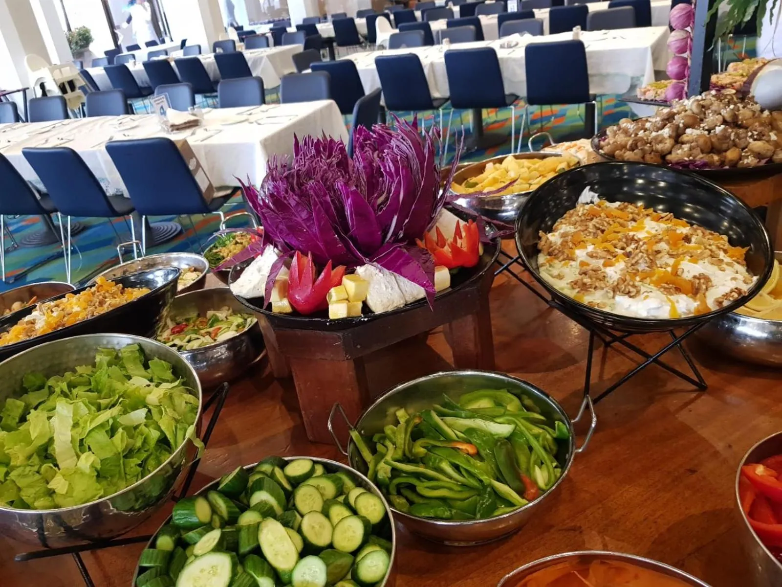 Food and drinks in Gai Beach Hotel
